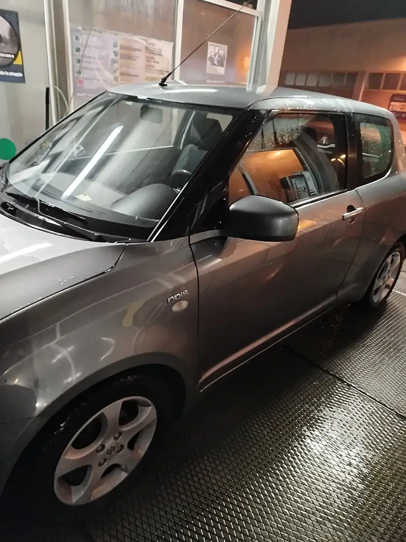 Suzuki Swift Swift IV 2005 3p 1.3 ddis GL Grigio - 2