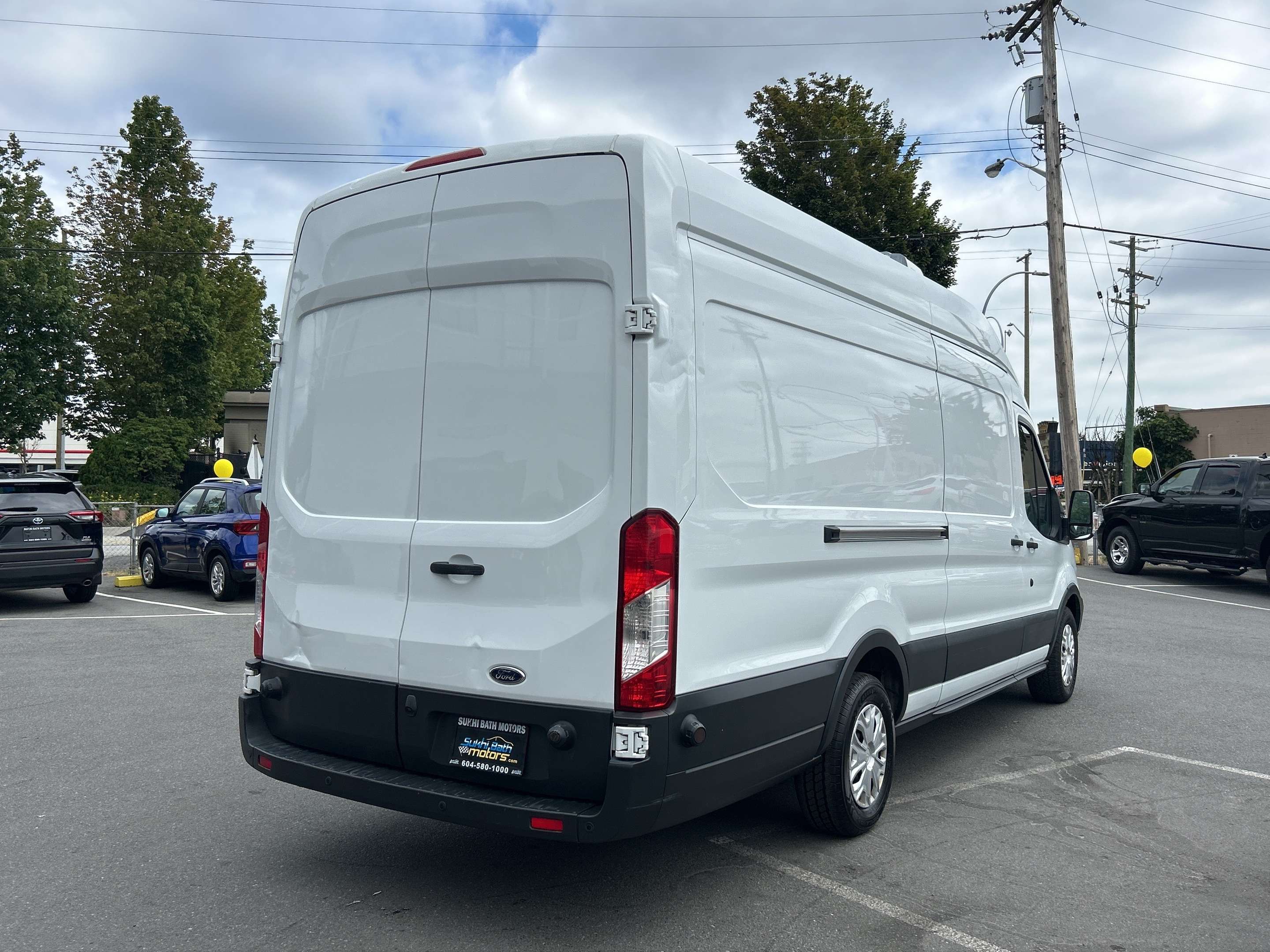 2017 Ford Transit Cargo Van