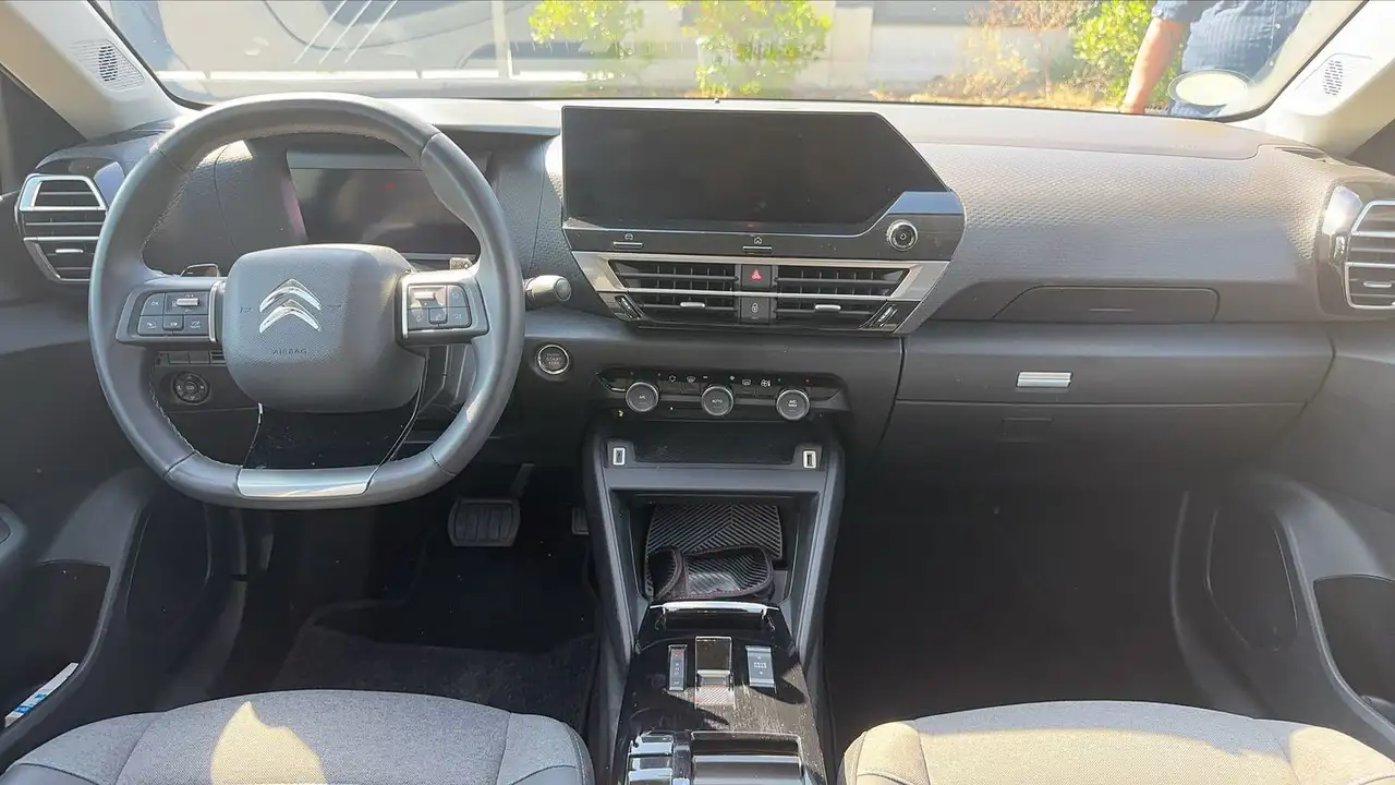 Citroen C4 Berline — photo 11