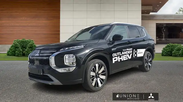 Mitsubishi Outlander PHEV KAITEKI 4WD