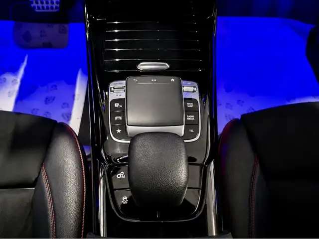 Mercedes-Benz A-Class view 9