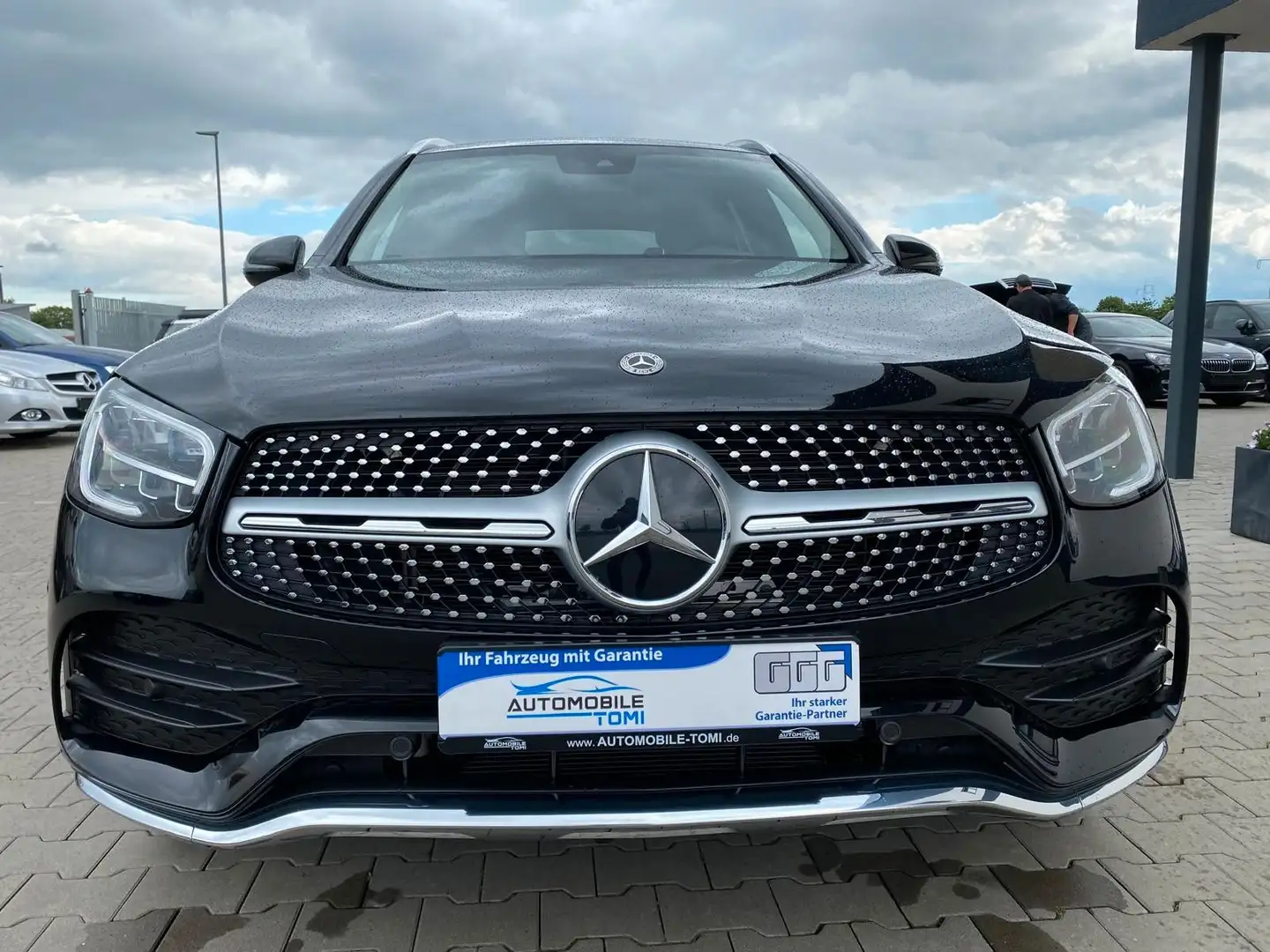 Mercedes-Benz GLC 200 4Matic|AMG|R-KAM|NAVI Schwarz - 2
