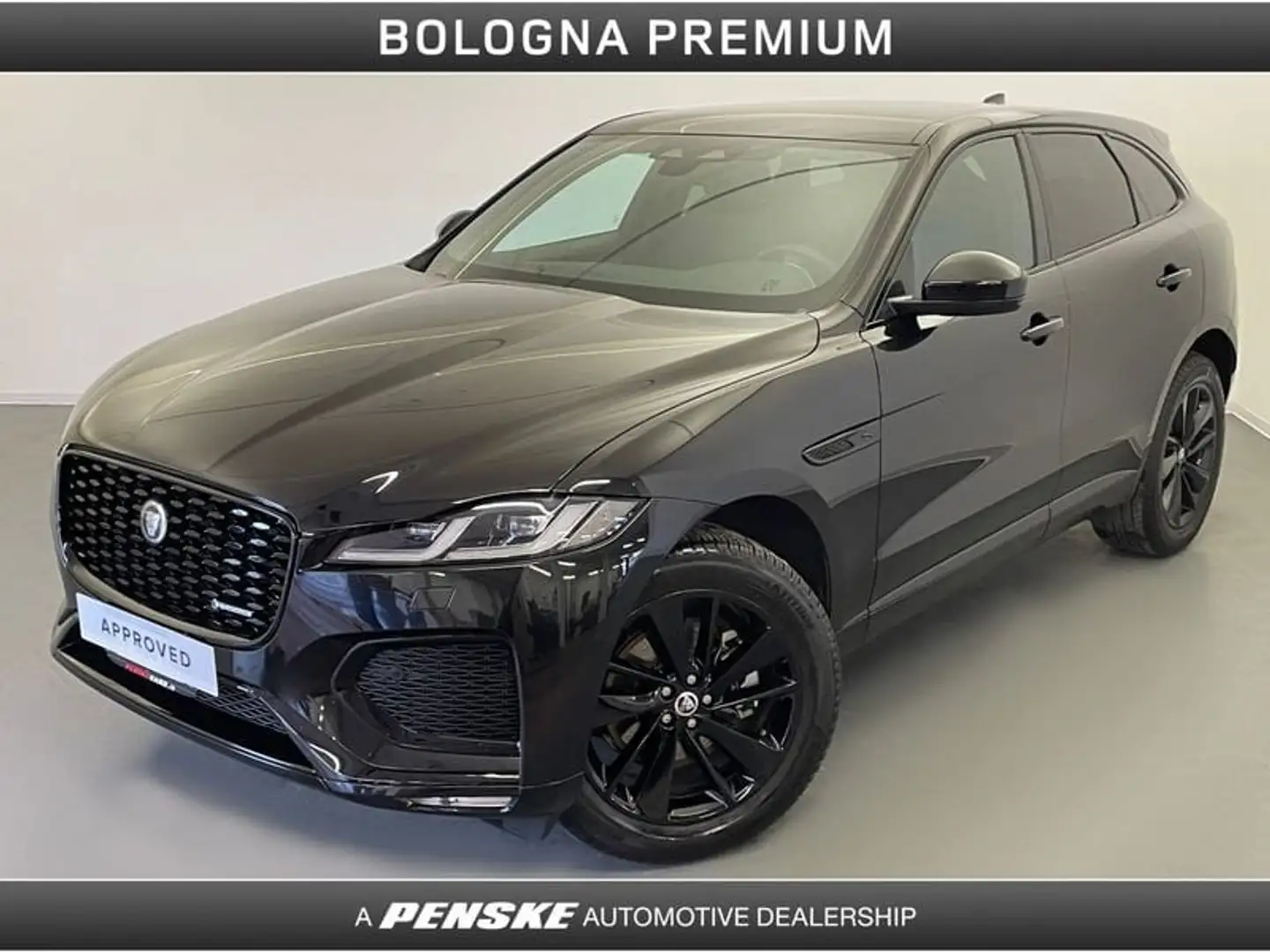 Jaguar F-Pace 2.0 D 163 CV AWD aut. R-Dynamic S Noir - 1