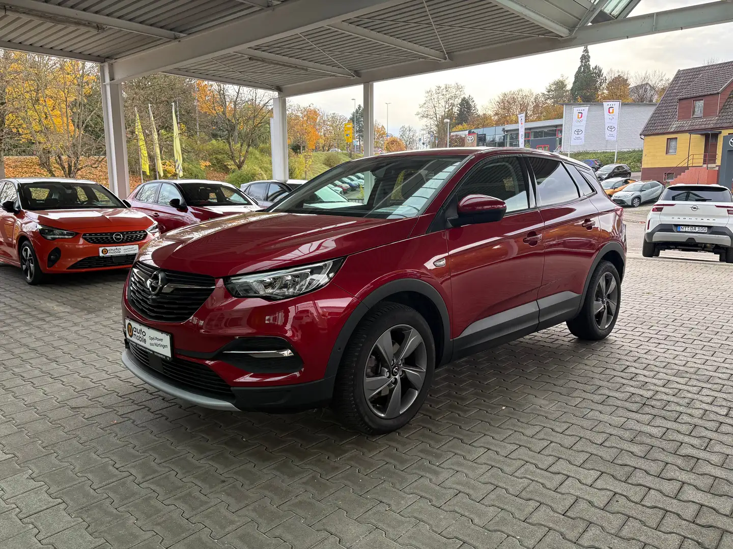 Opel Grandland X Grandland X 1.2 Elegance, Sitzheizung, CarPlay Rot - 2