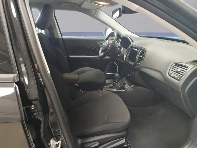 Jeep Compass view 14
