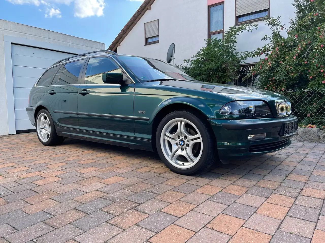 BMW 320 3er 320i touring, foto 1