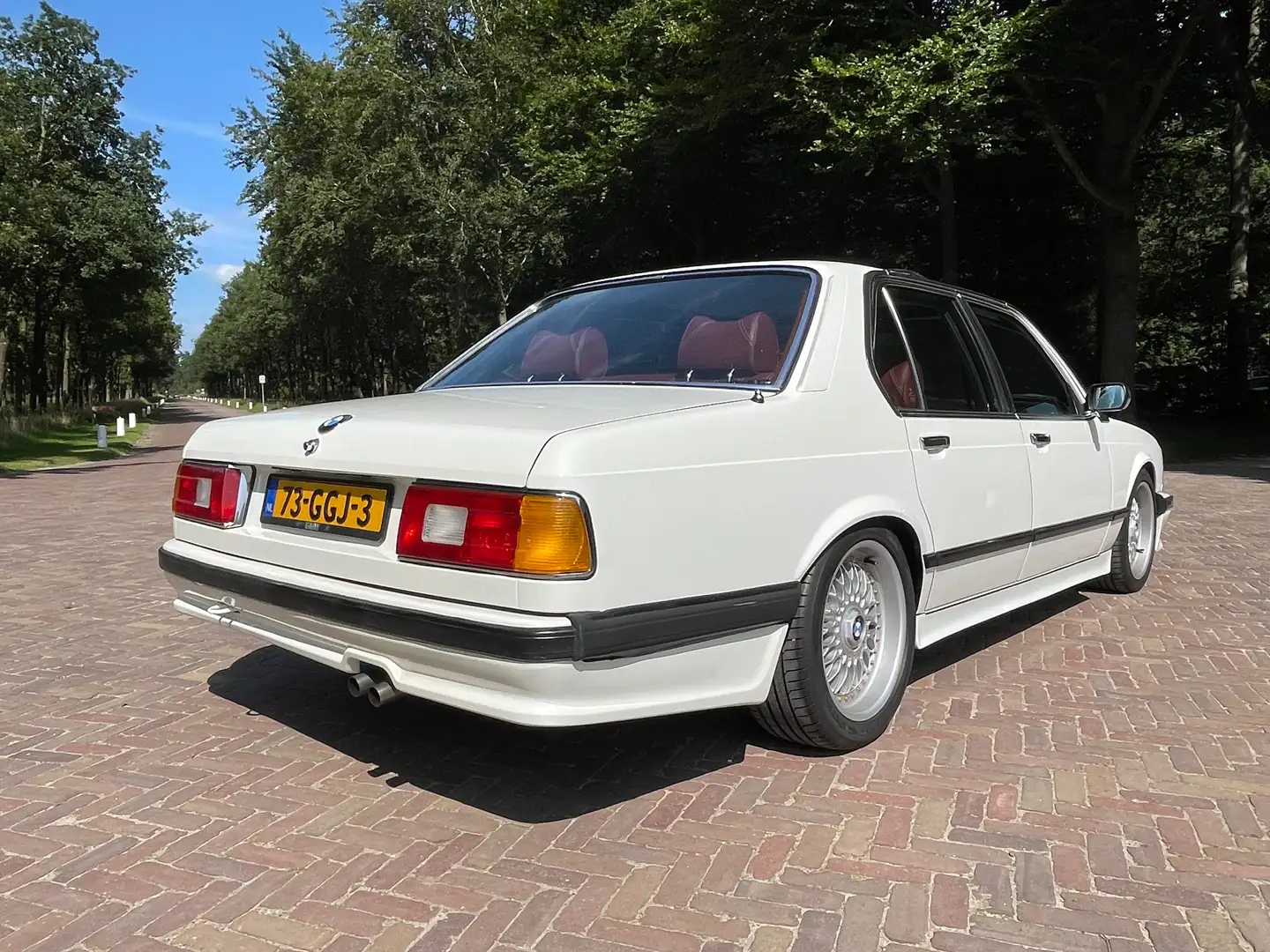 BMW 732 E23 732i Blanc - 2