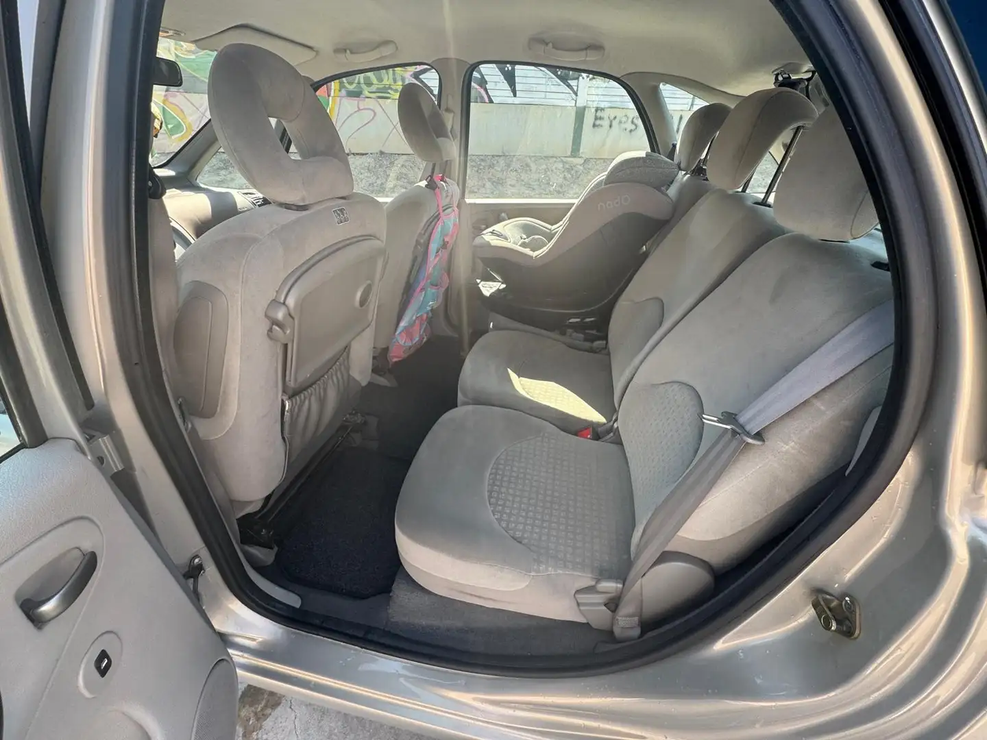 Citroen Xsara Picasso 1.6HDi Exclusive 92 - 2