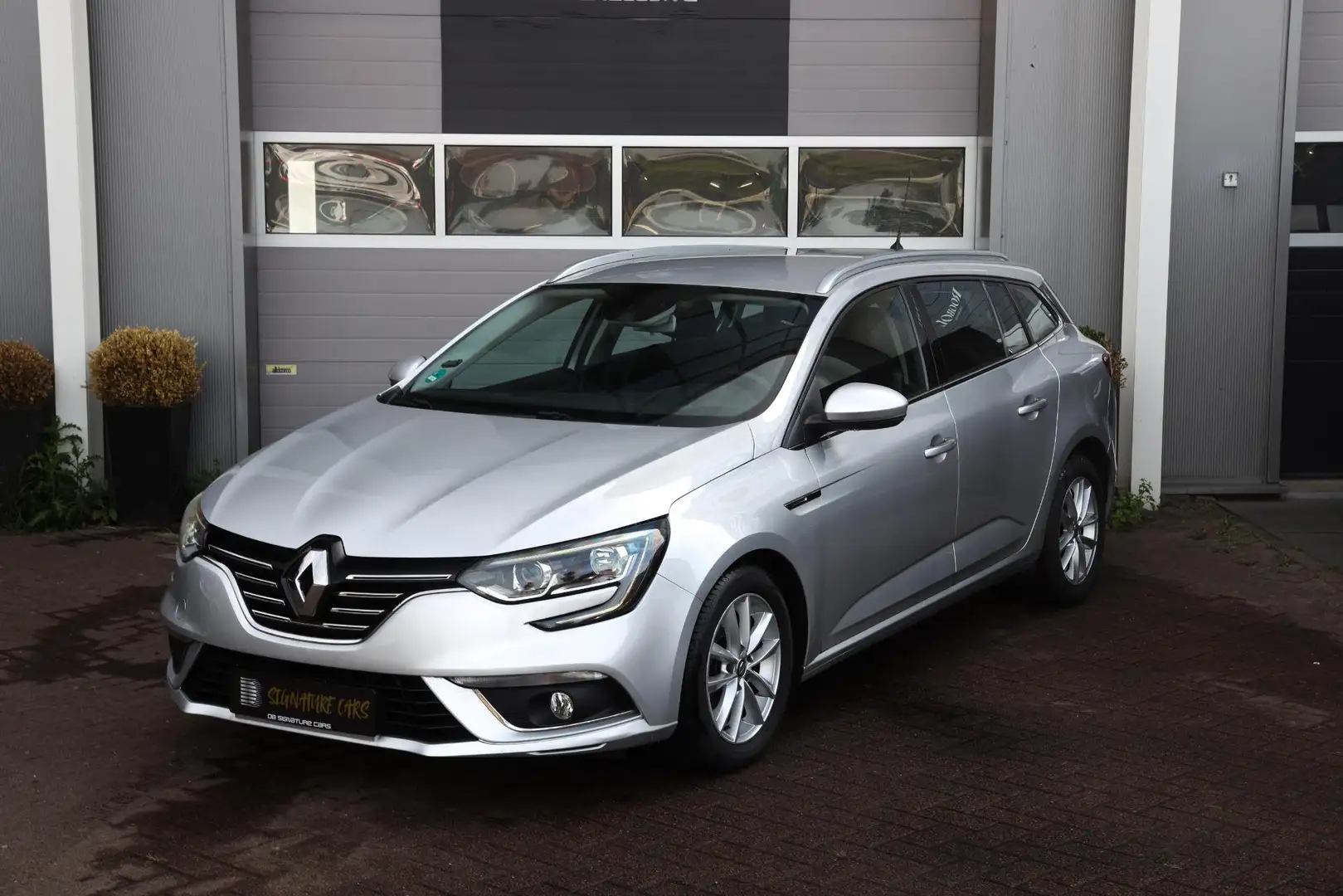 Renault Megane Estate 1.2 TCe GT-Line Navi|Sfeerverlichting|Cruis - 2