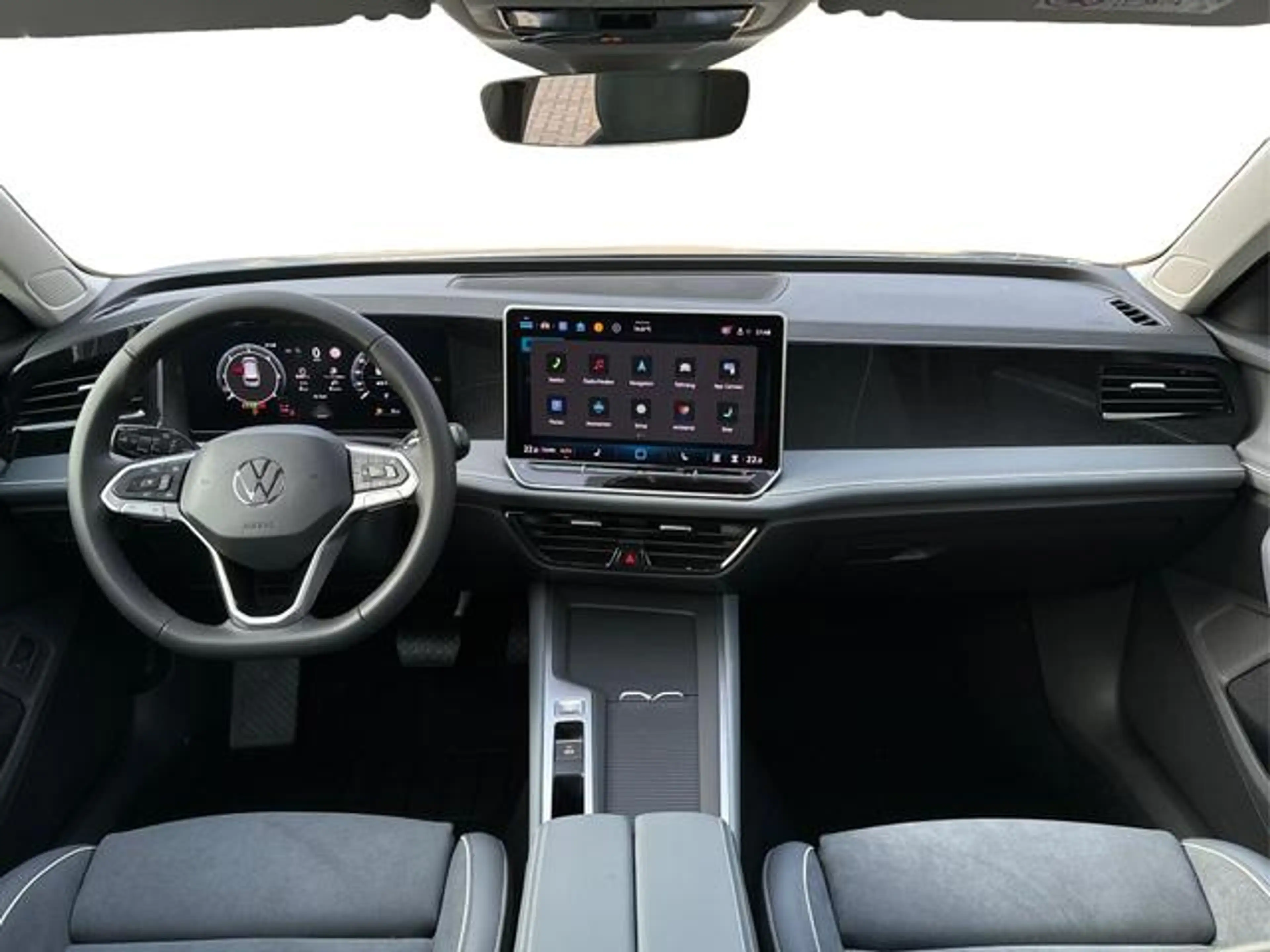 Volkswagen Passat Variant Business DSG+AHK+PANO+NAVI+ACC... — photo 9