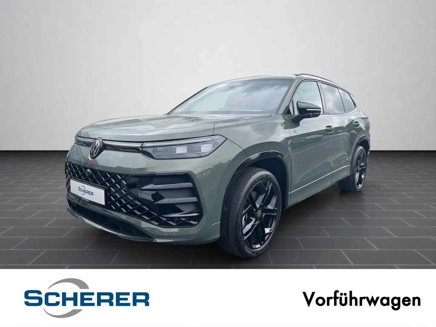 Volkswagen Tayron R-Line 2,0 TDI 4MOTION 193PS PANO/20/H&K/ Grün - 1