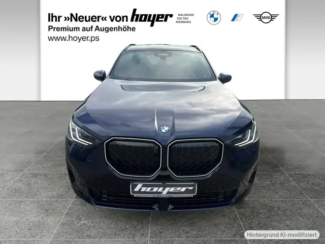 BMW X3 view 12