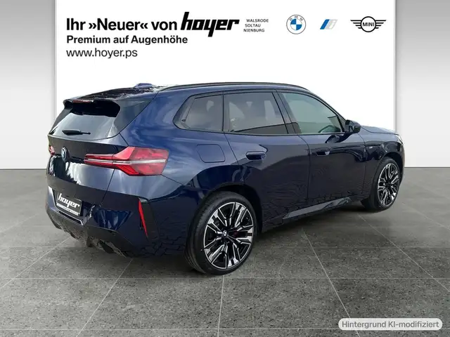 BMW X3 view 2