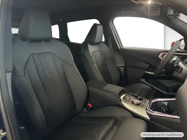 BMW X3 view 6