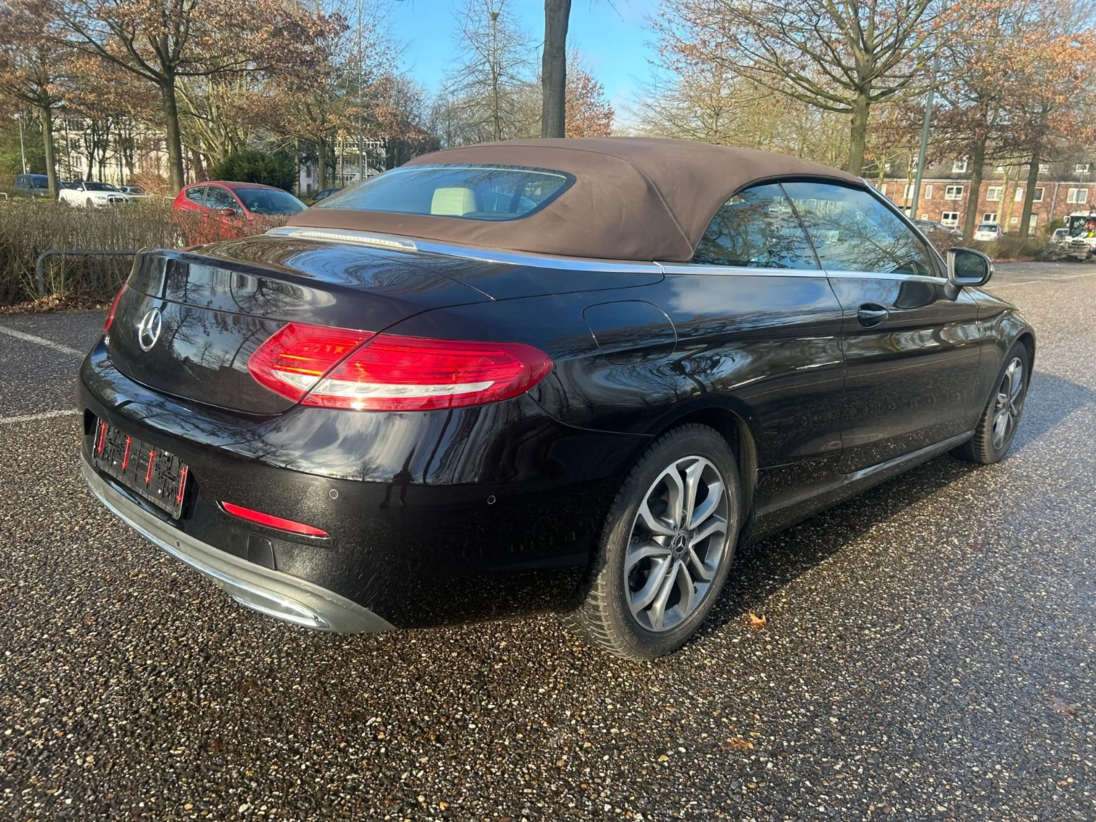 Mercedes-Benz C 250 d 9G-tr Leder beige/LED/Distr./PTS/17"/2Hd — photo 8