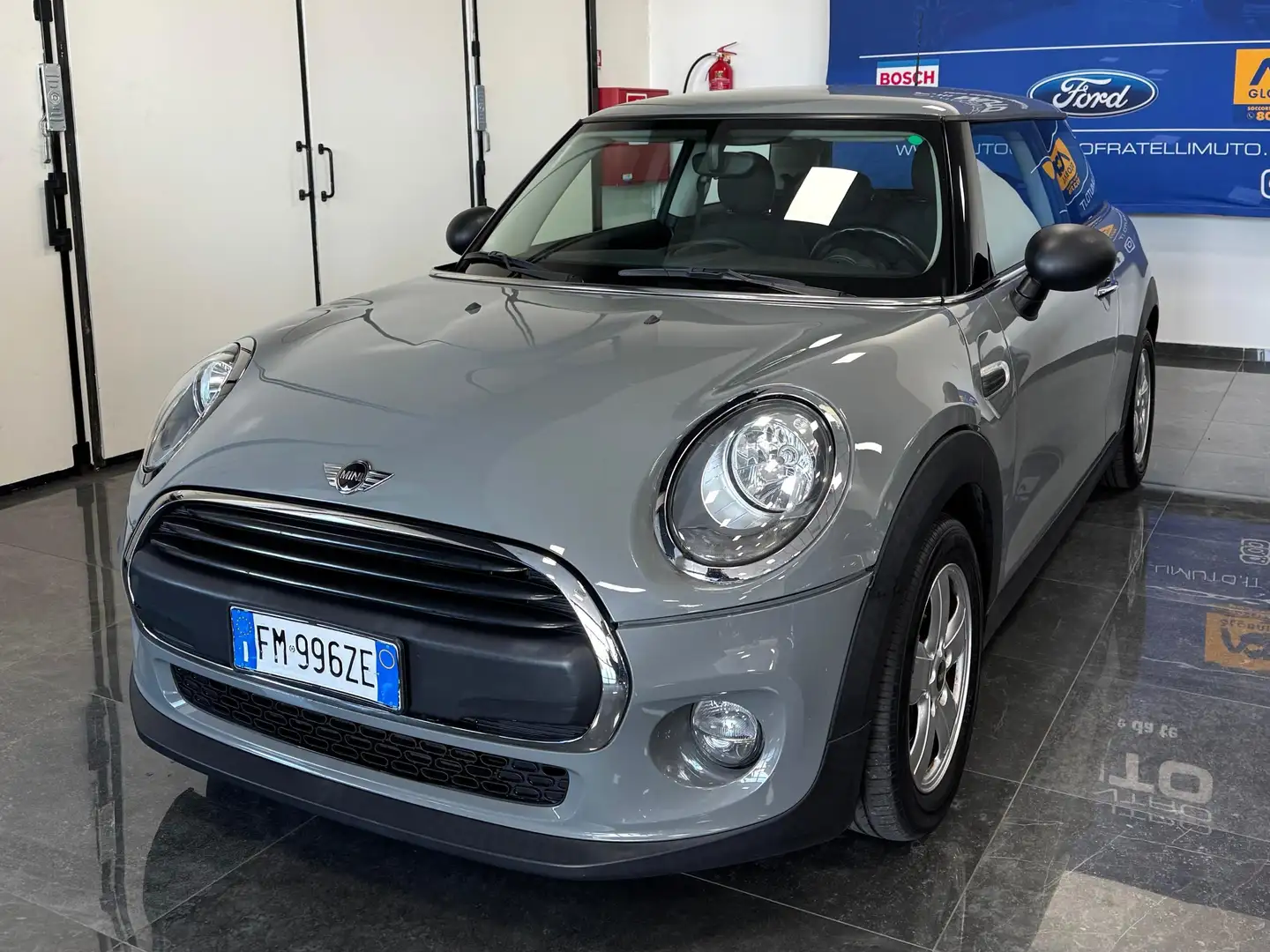 MINI One Mini 1.5 Hype 3p 102 CV Grijs - 1