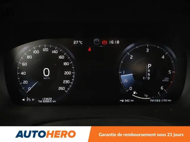 Volvo XC60 view 23