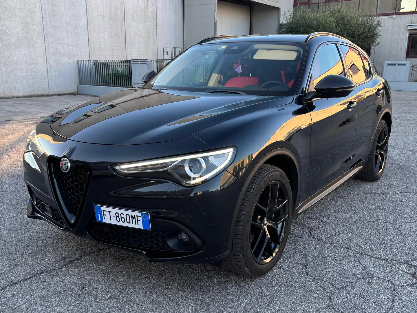 Alfa Romeo Stelvio Stelvio 2.2 t B-Tech Q4 210cv auto my19 Nero - 1