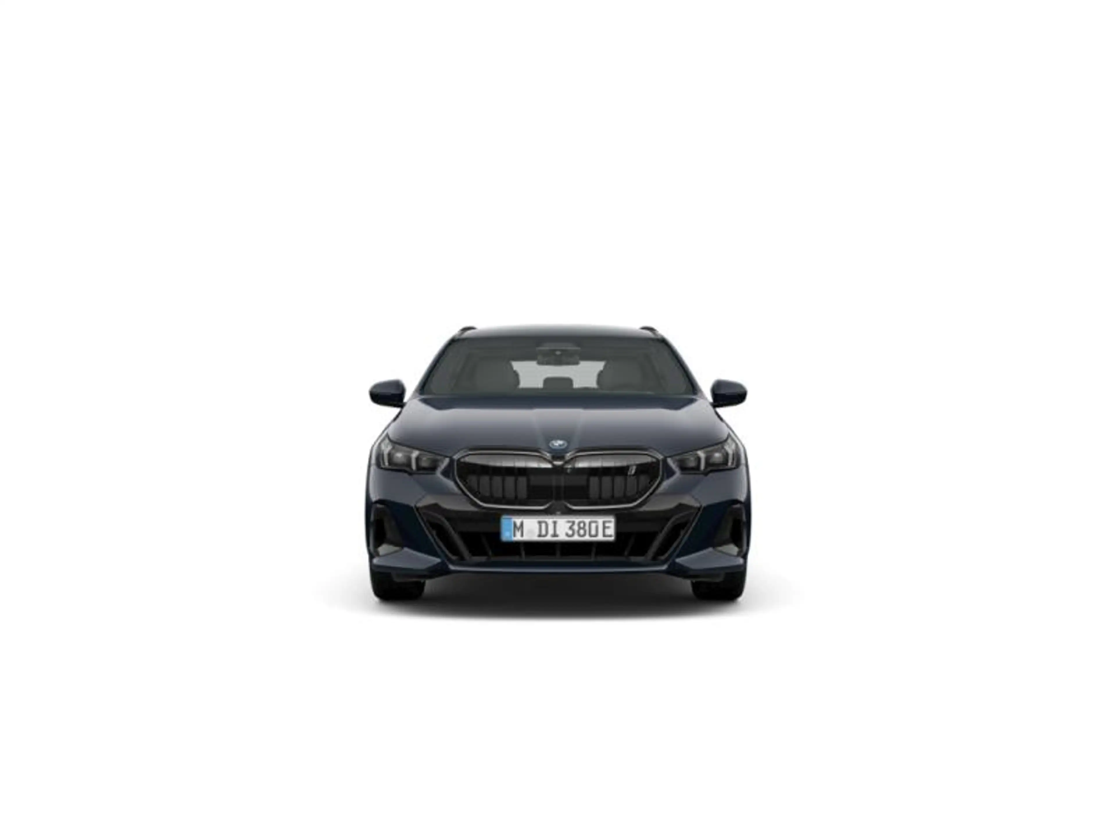 BMW i5 Touring — photo 2
