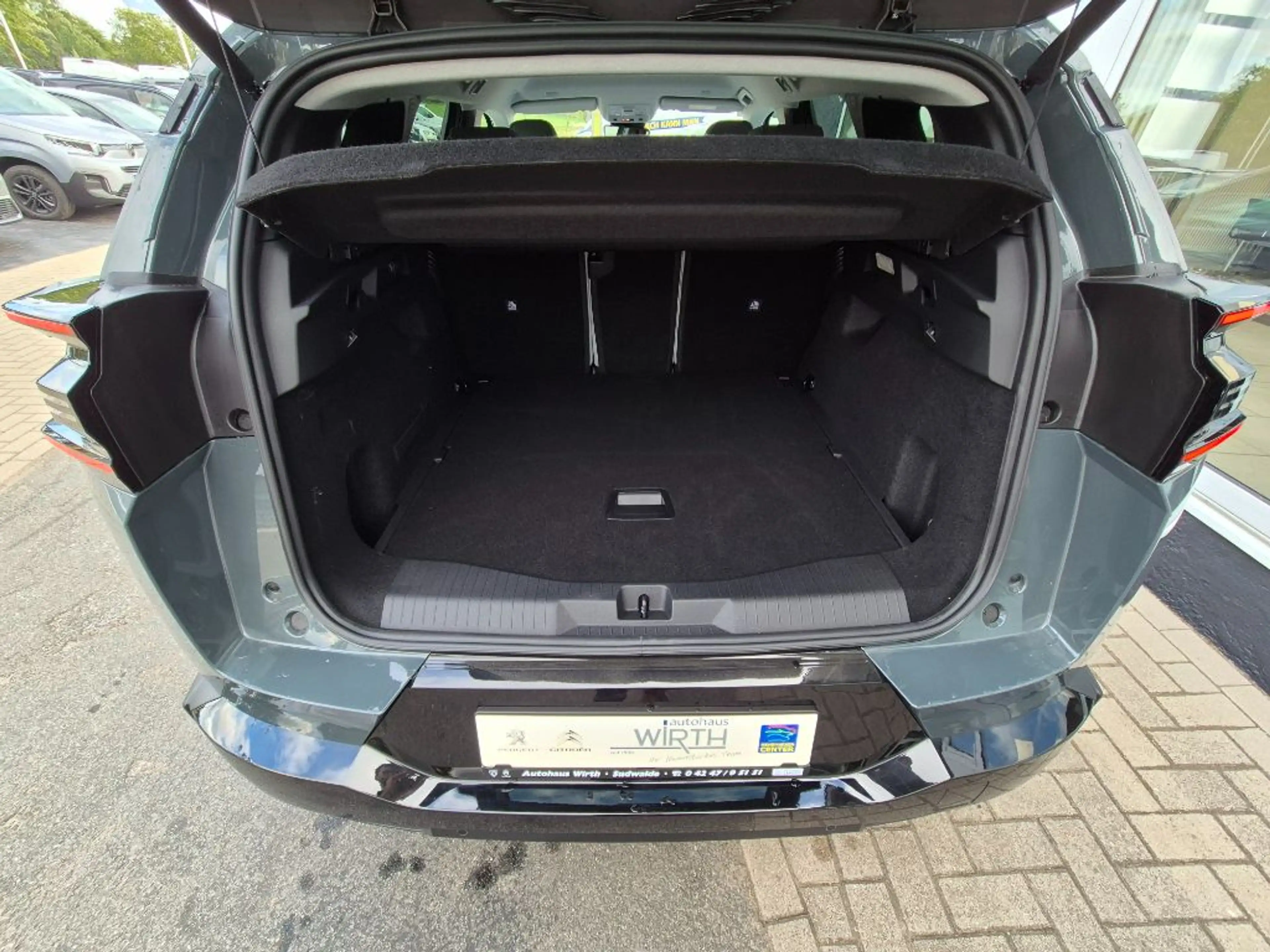 Citroen C5 Aircross Hybrid 145 TEAM D ACC+NAVI+el.SITZE — photo 11