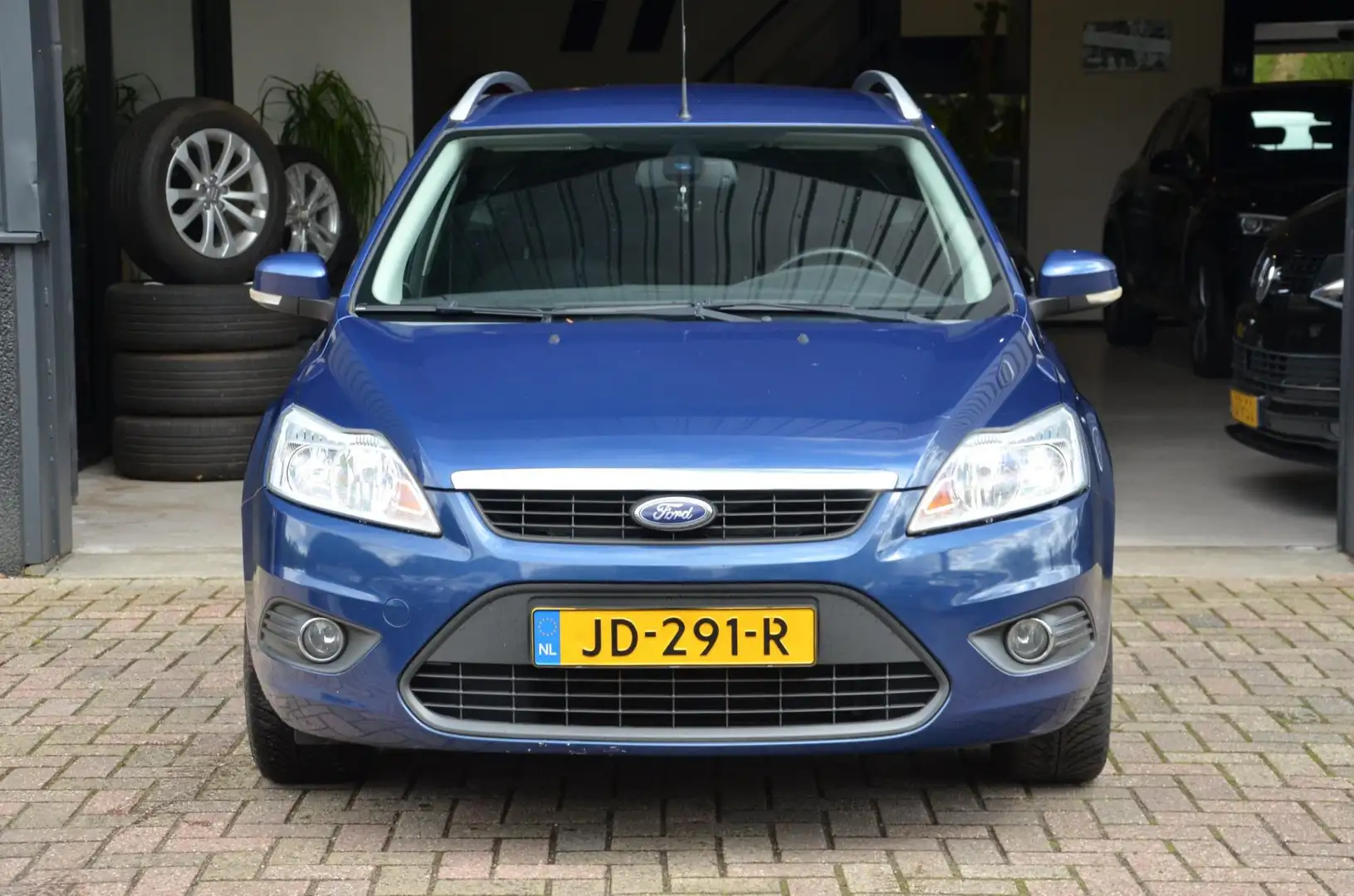 Ford Focus Wagon 1.6 Titanium NIEUWE DISTR. RIEM, NIEUWE APK Blauw - 2