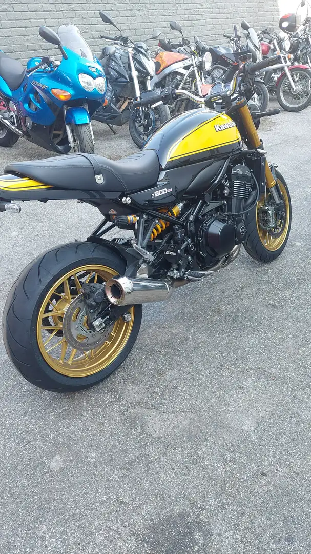 Kawasaki Z900RS Jaune - 2