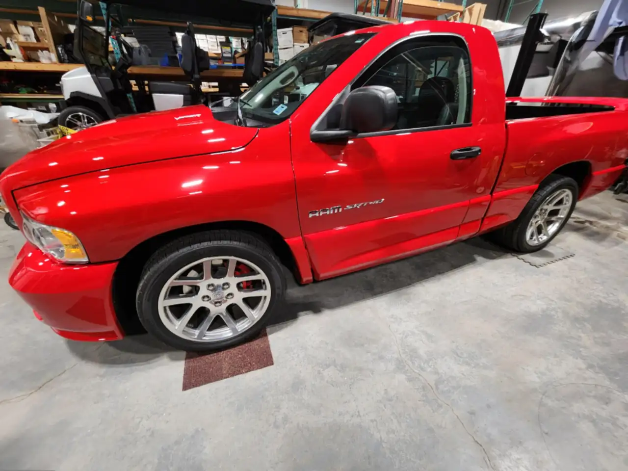 2004 Dodge Viper