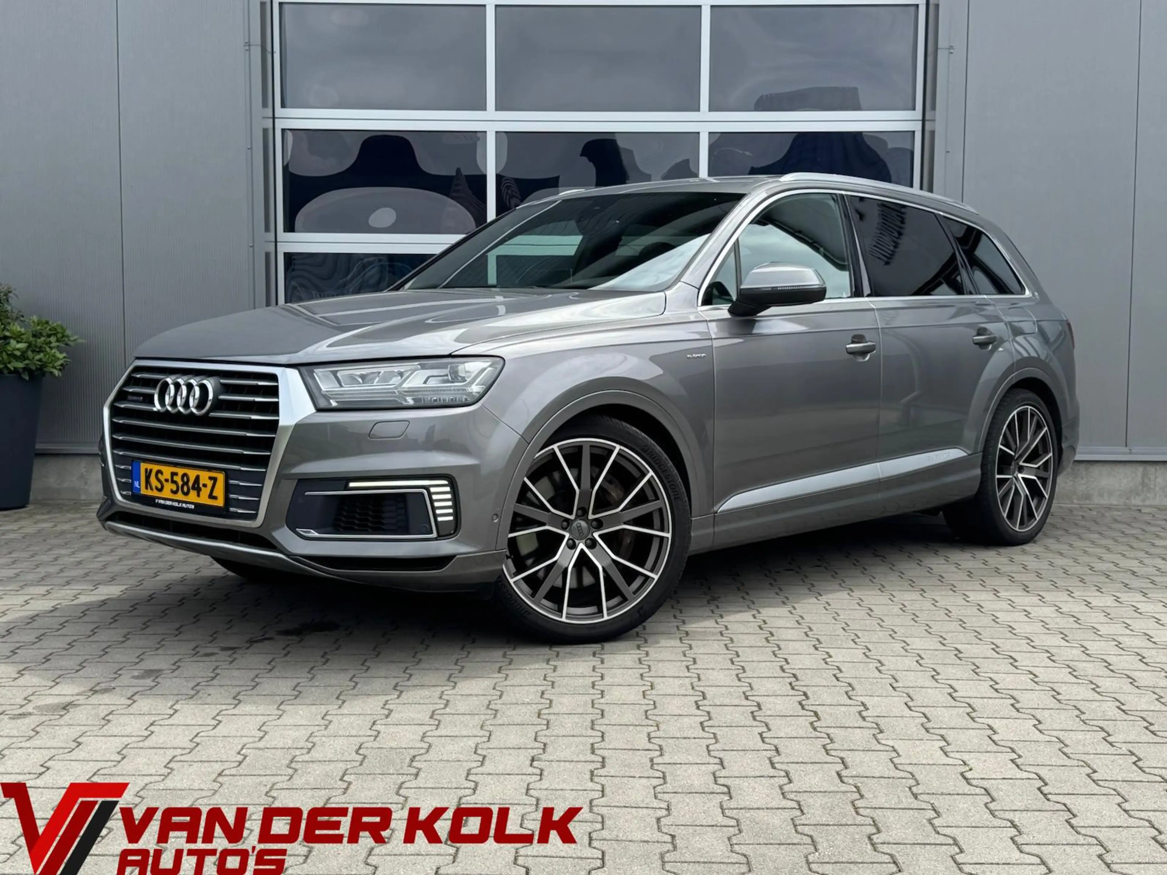 Audi Q7 e-tron 3.0 TDI Quattro Sport | Digital Cockpit | Panorama