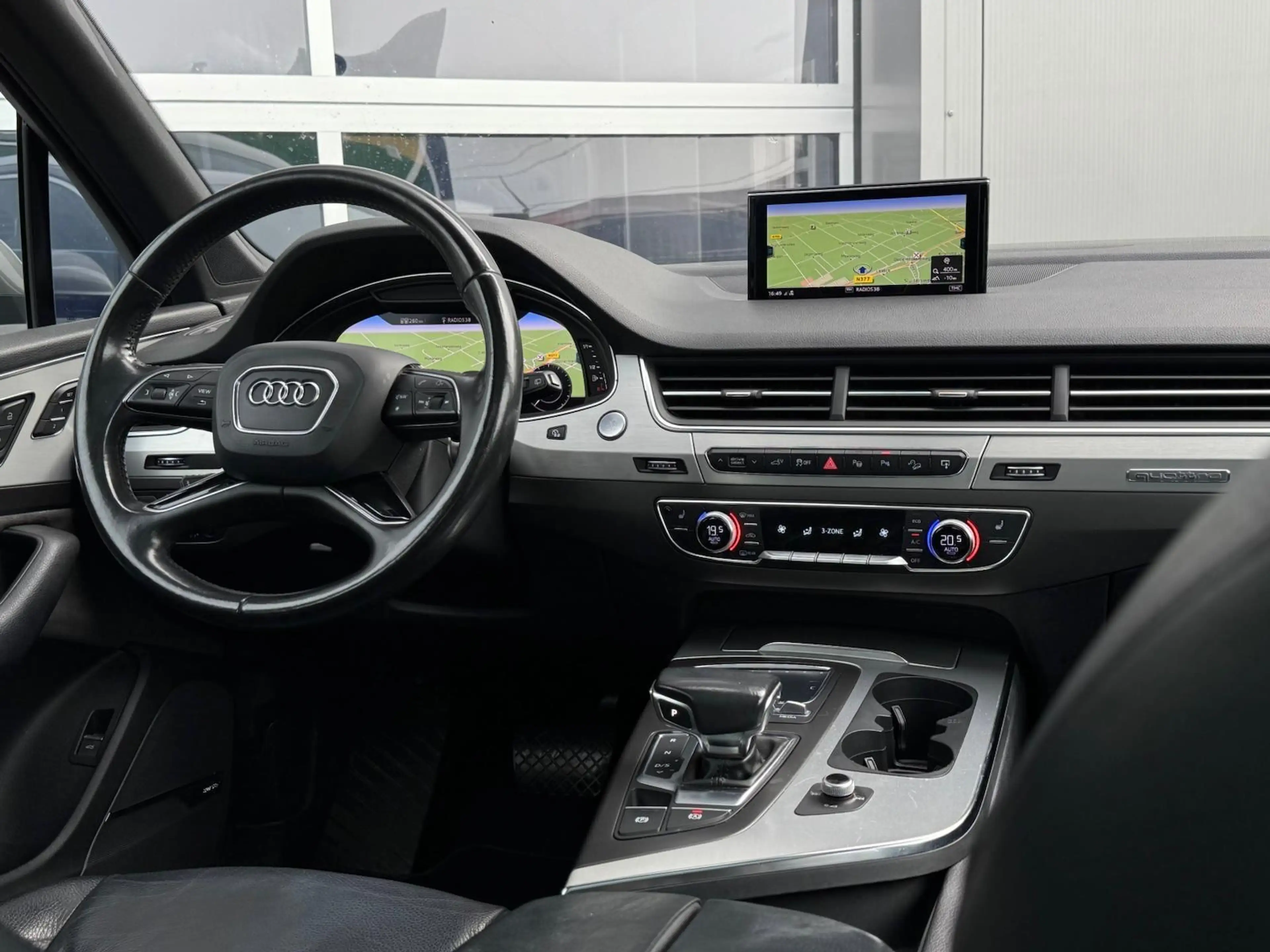 Audi Q7 e-tron 3.0 TDI Quattro Sport | Digital Cockpit | Panorama — photo 4