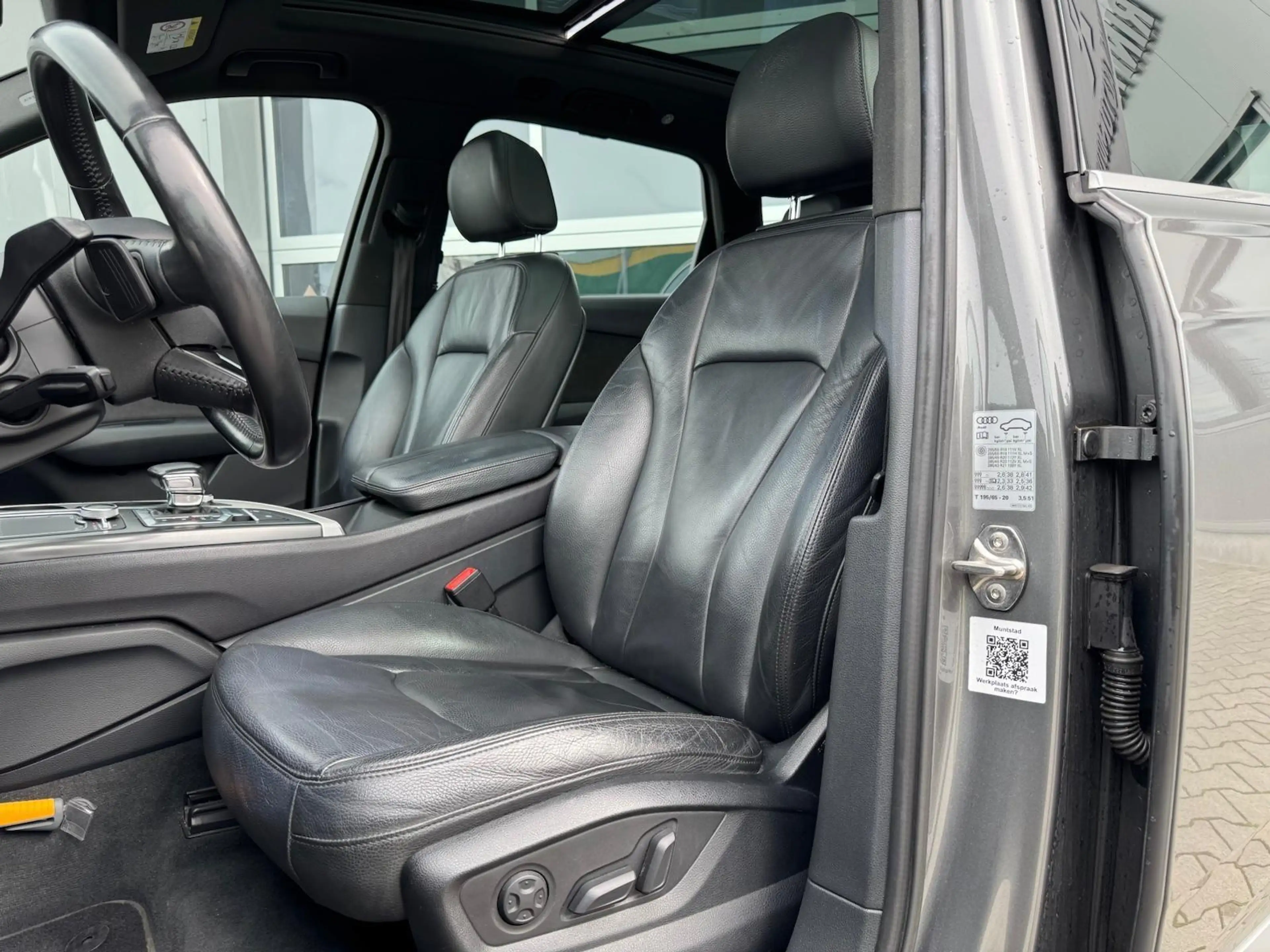 Audi Q7 e-tron 3.0 TDI Quattro Sport | Digital Cockpit | Panorama — photo 6