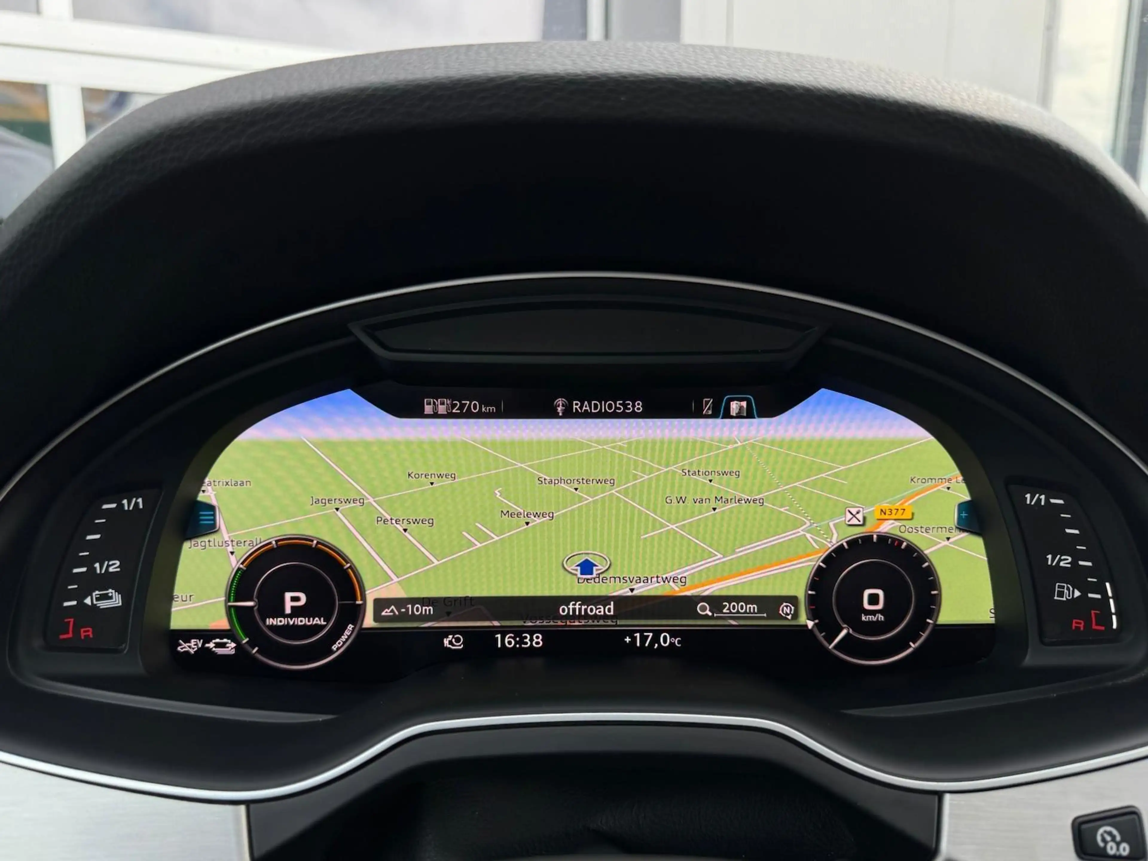 Audi Q7 e-tron 3.0 TDI Quattro Sport | Digital Cockpit | Panorama — photo 12