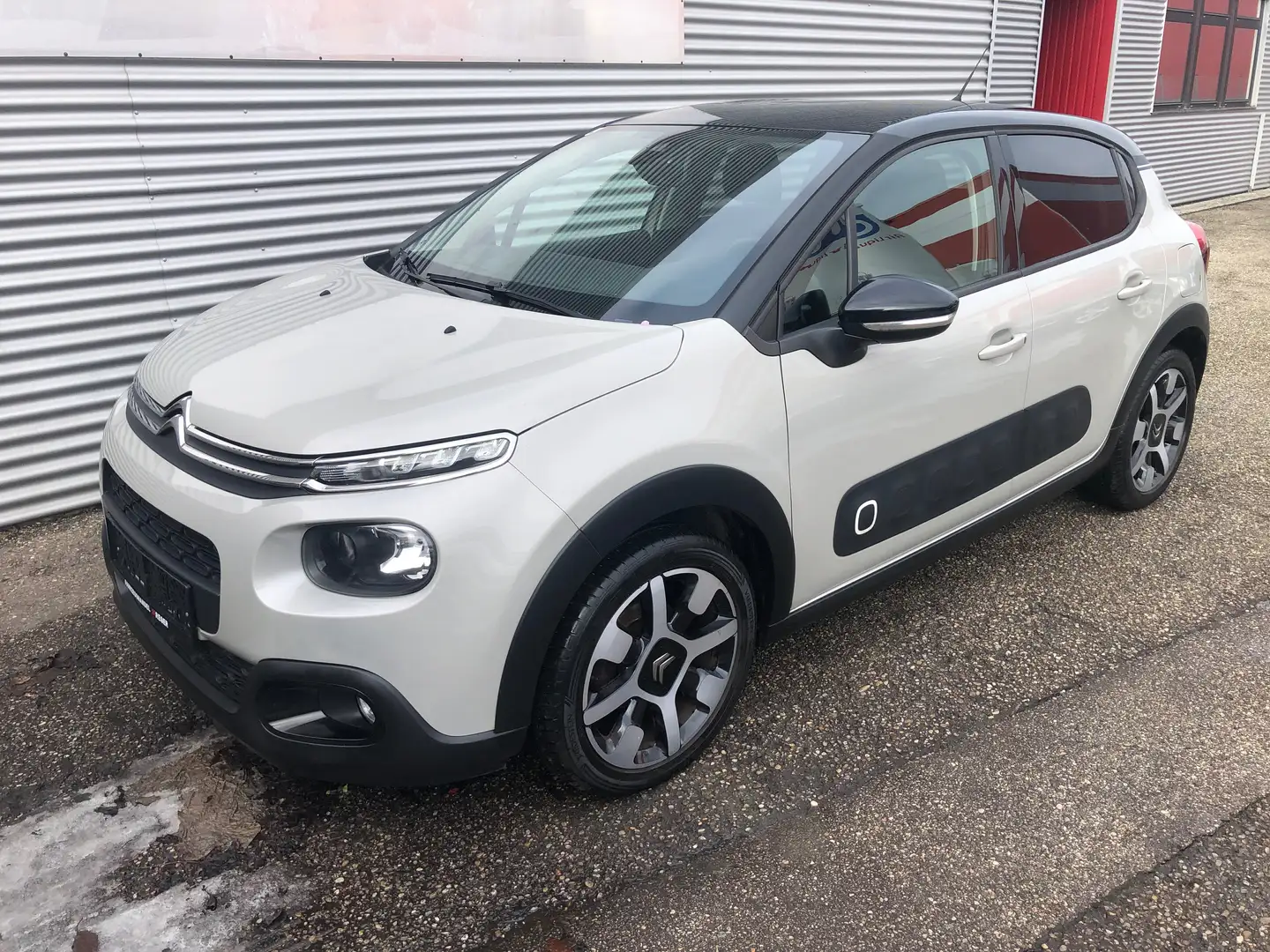 Citroen C3 C3 PureTech 82  ShineTOP ZUSTAND#SUPER AUSSTATTUNG Weiß - 2