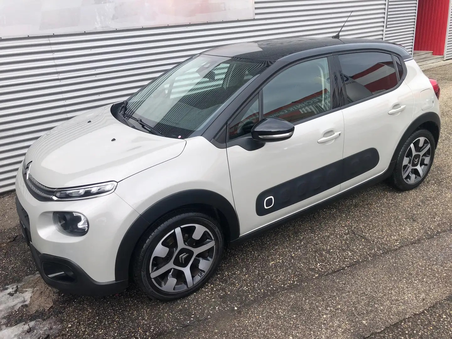 Citroen C3 C3 PureTech 82  ShineTOP ZUSTAND#SUPER AUSSTATTUNG Weiß - 1