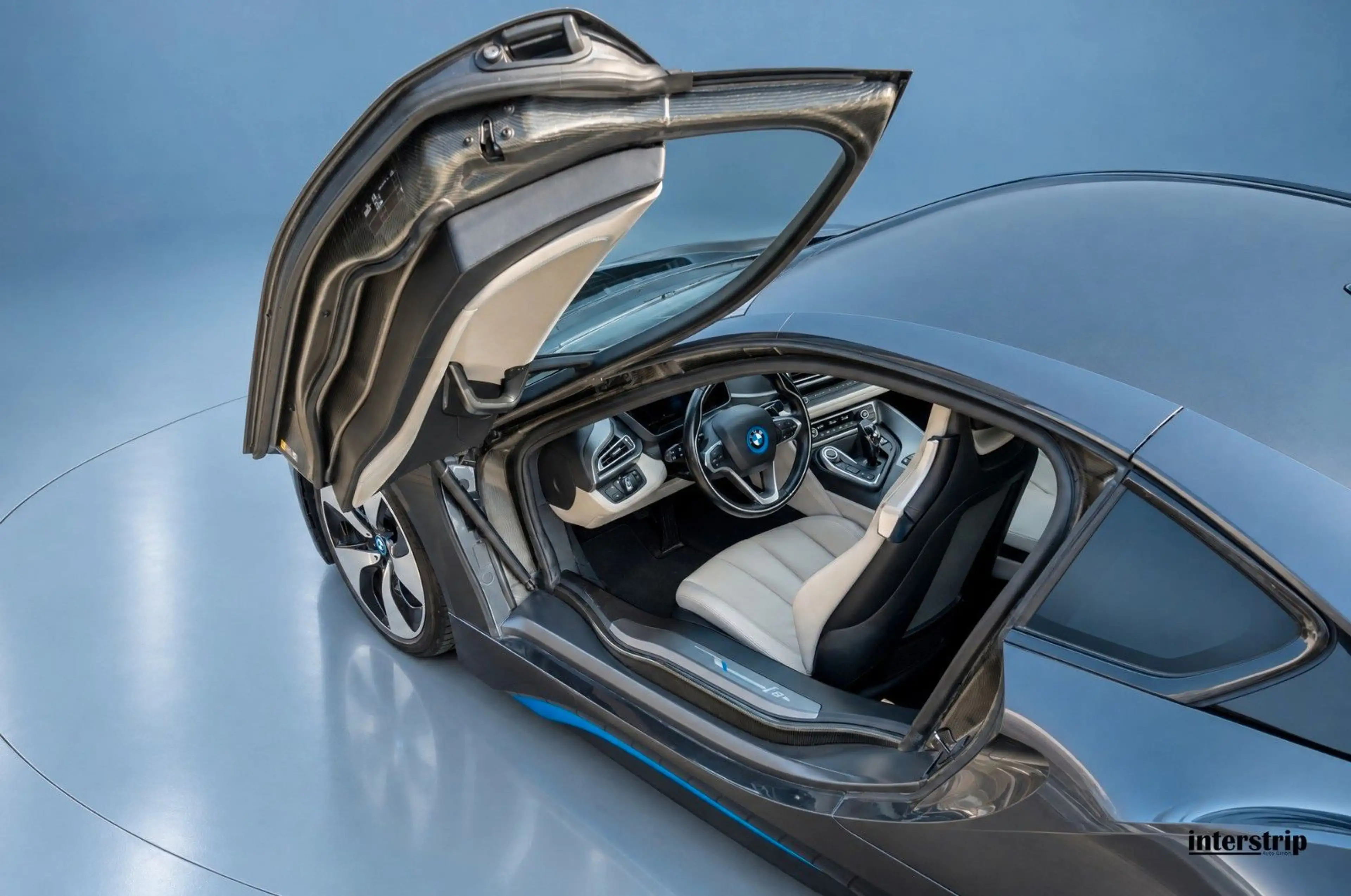 BMW i8 Coupe LASER.HUD.HARMAN.DR.ASS. — photo 8