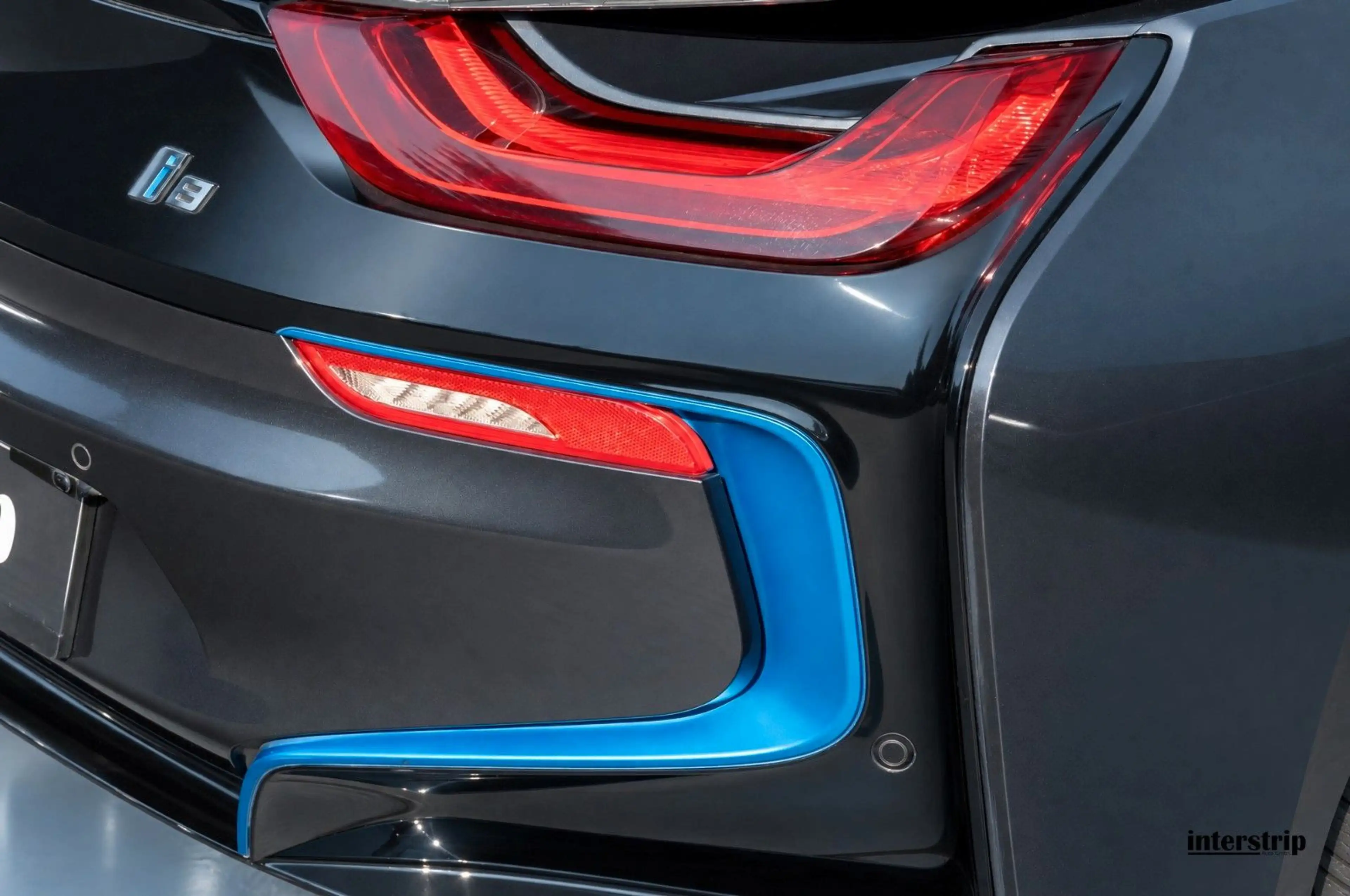 BMW i8 Coupe LASER.HUD.HARMAN.DR.ASS. — photo 13