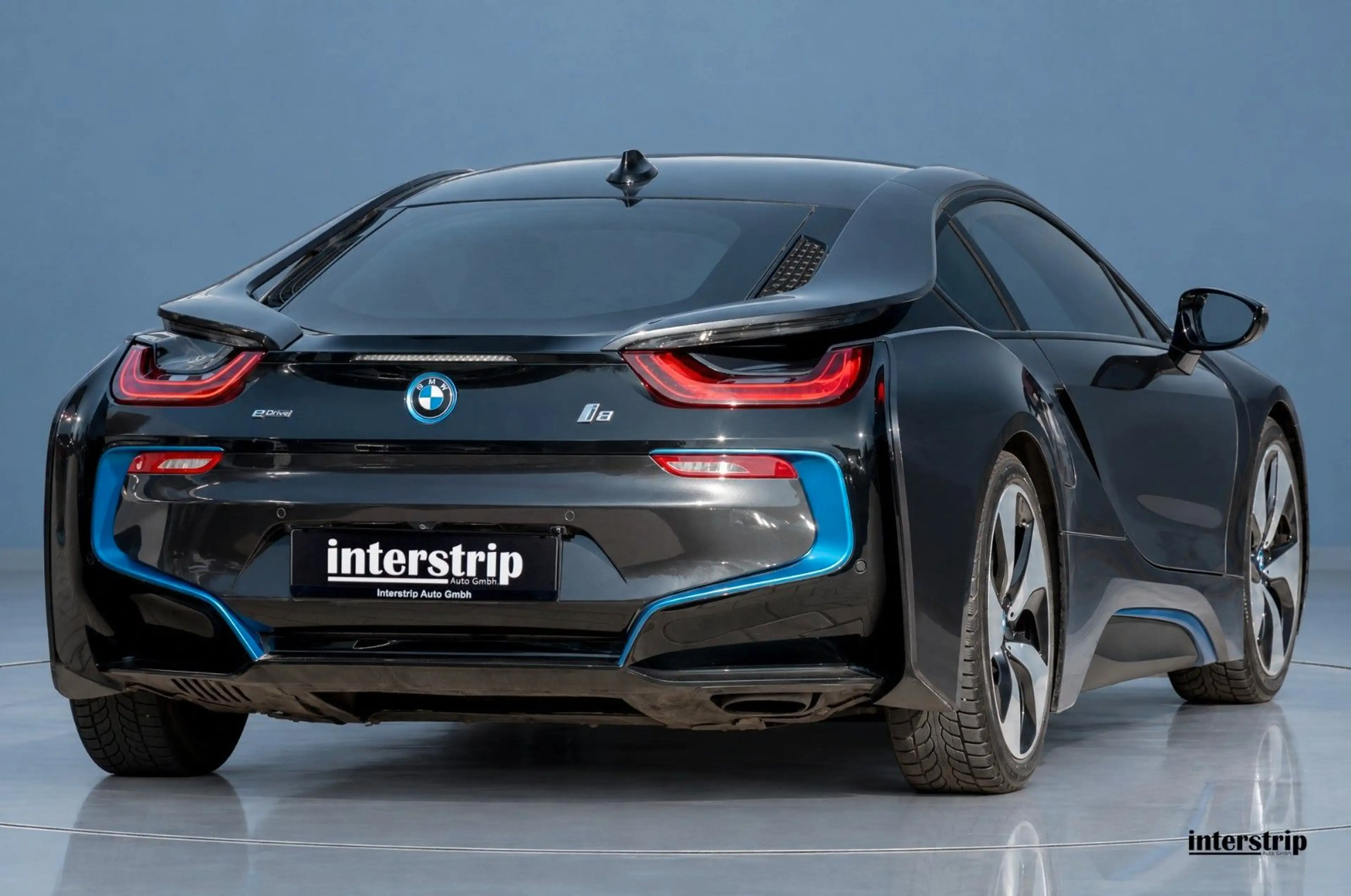 BMW i8 Coupe LASER.HUD.HARMAN.DR.ASS. — photo 6