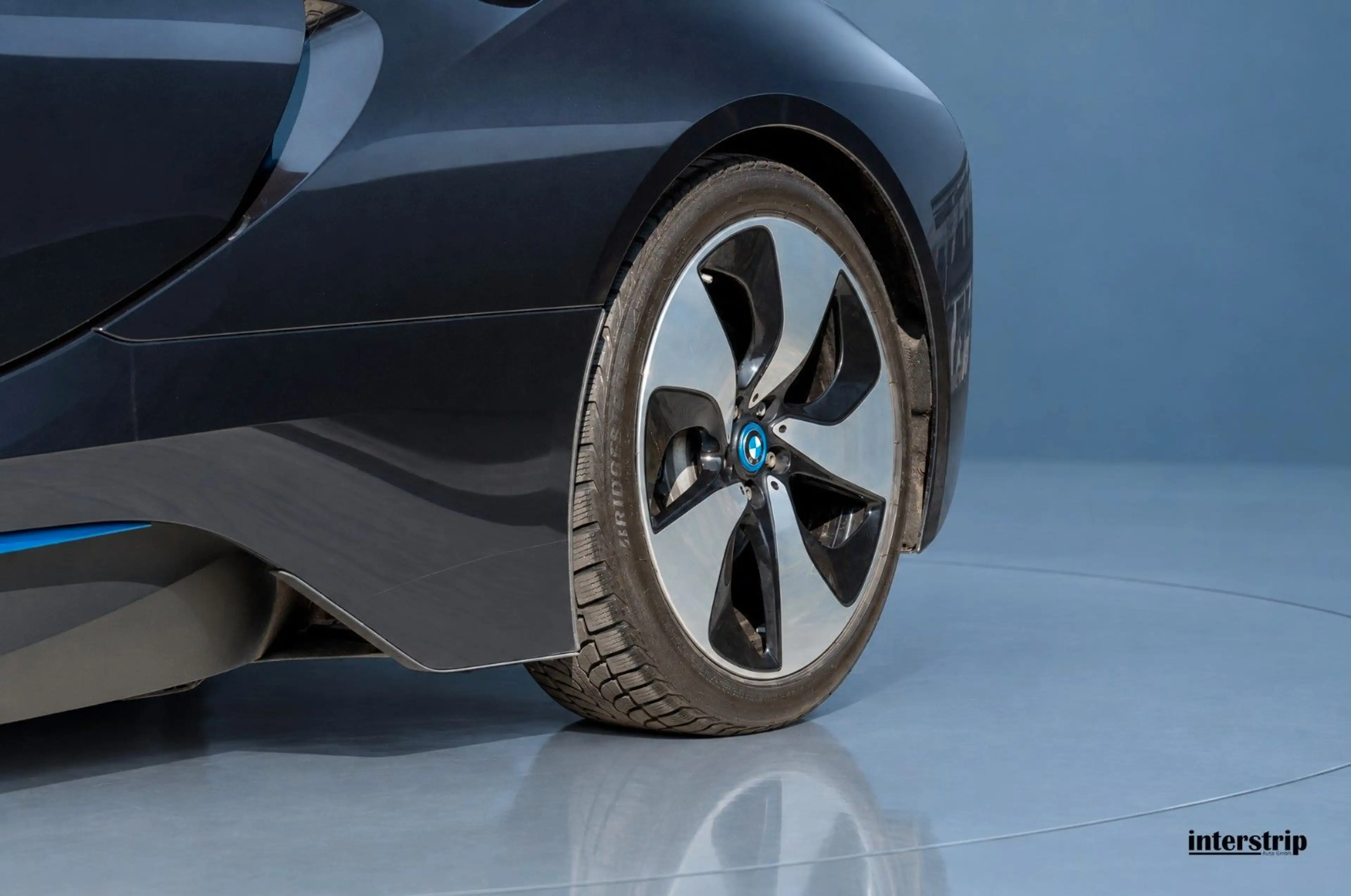 BMW i8 Coupe LASER.HUD.HARMAN.DR.ASS. — photo 10