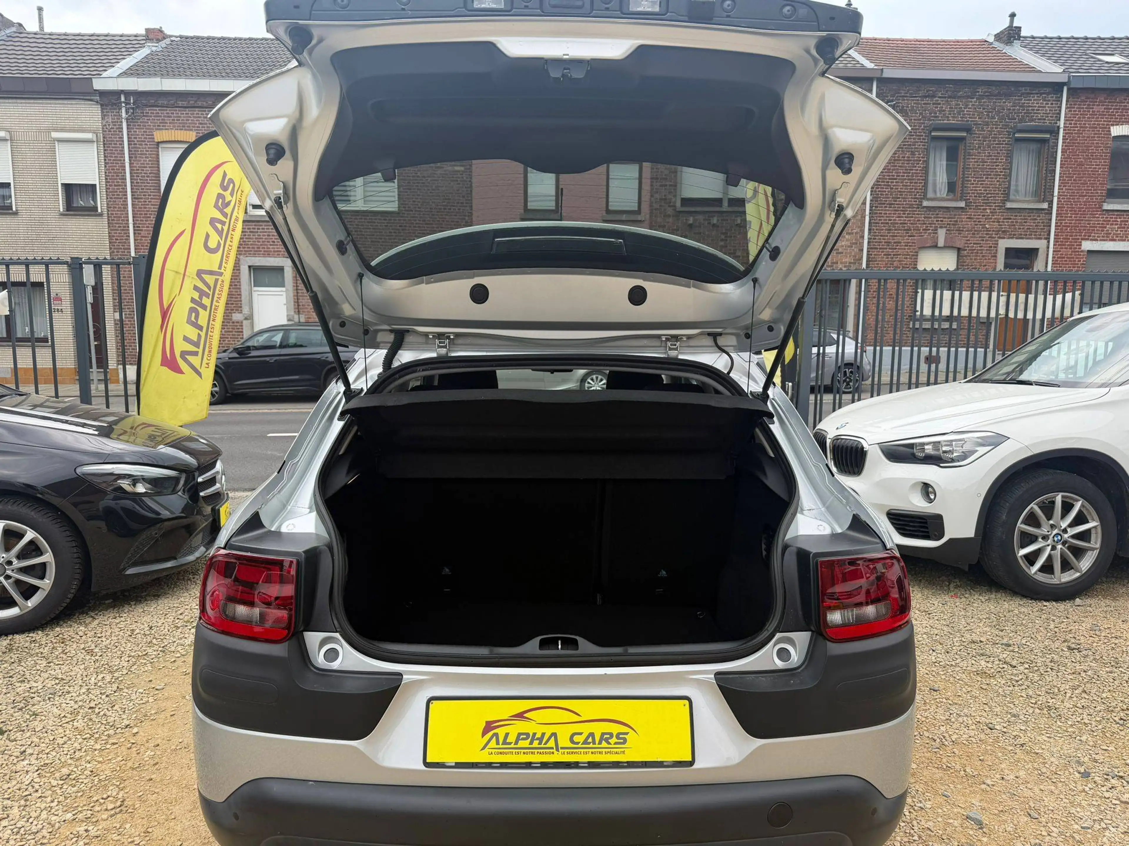 Citroen C4 Cactus C4 Cactus 1.6 e-HDi*GPS*GARANTIE — photo 6