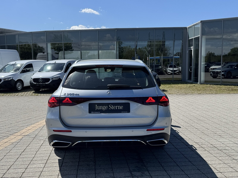 Mercedes-Benz E 300 E 300 T de AMG Premium Superscreen DigiLight 20 Zoll Sitzklima — photo 5