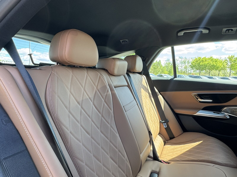 Mercedes-Benz E 300 E 300 T de AMG Premium Superscreen DigiLight 20 Zoll Sitzklima — photo 17