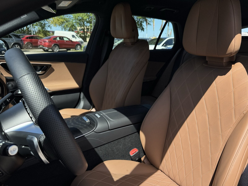 Mercedes-Benz E 300 E 300 T de AMG Premium Superscreen DigiLight 20 Zoll Sitzklima — photo 10