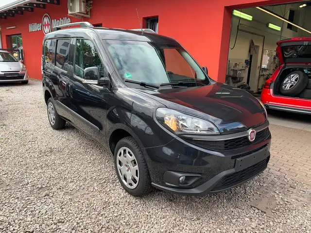 Fiat Doblo 1.4 t-jet 120Cv AUTOVETTURA