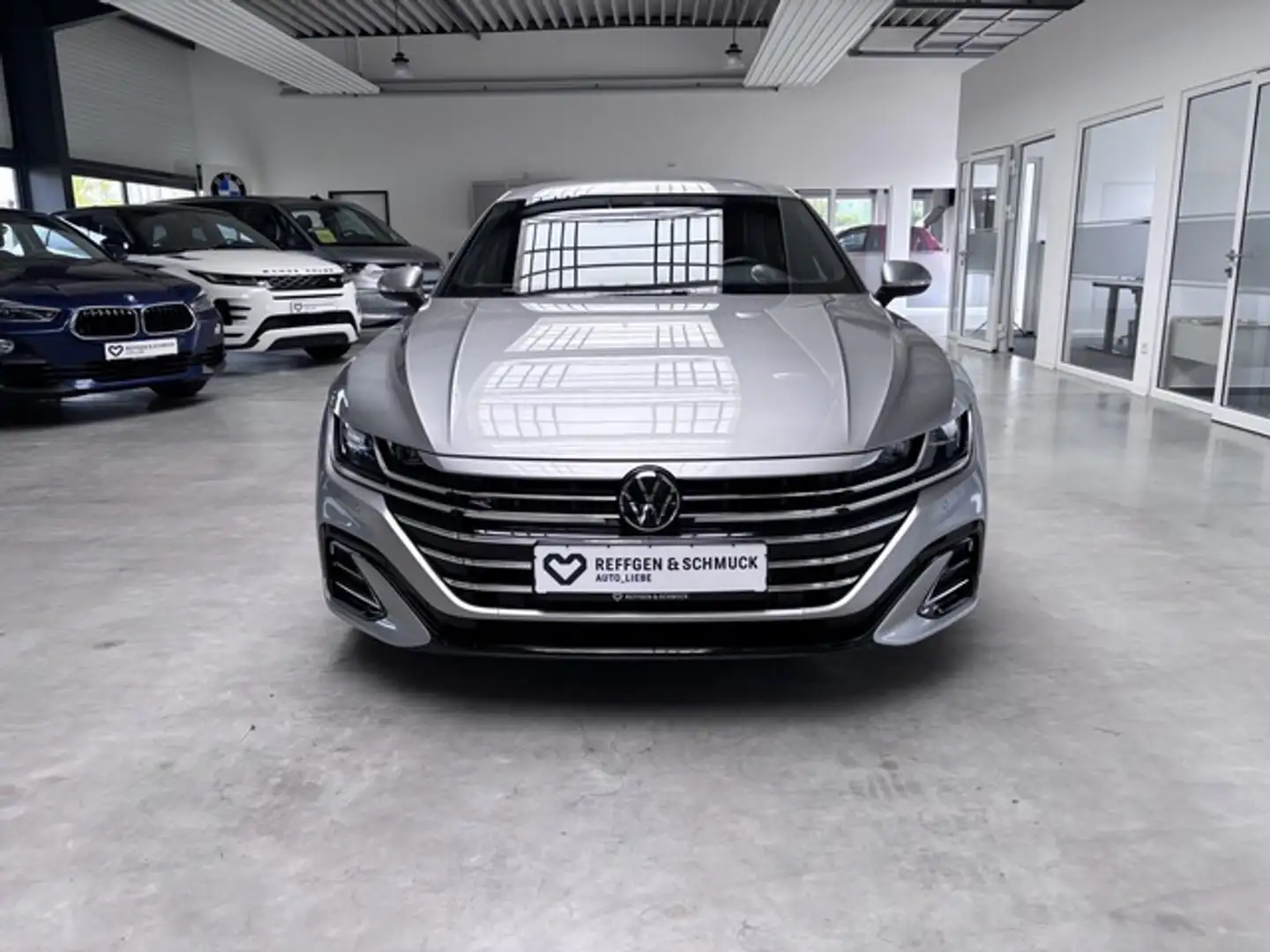 Volkswagen Arteon SHOOTING BRAKE R-LINE DSG+NAVI+MATRIX+ACC Grigio - 2