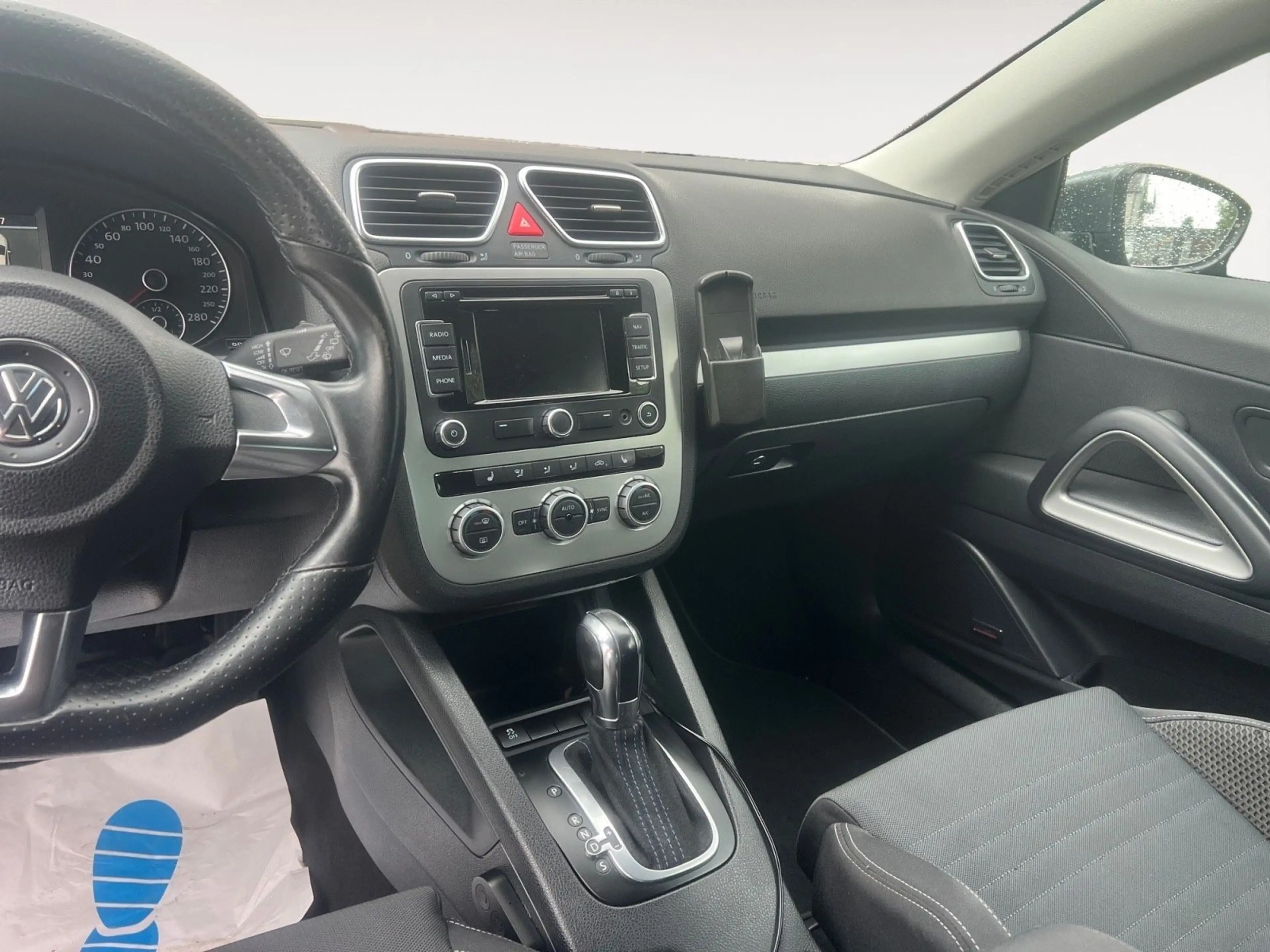 Volkswagen Scirocco *DSG*LMF*SHZ*KLIMA*NAV*PDC*Wie neu* — photo 12