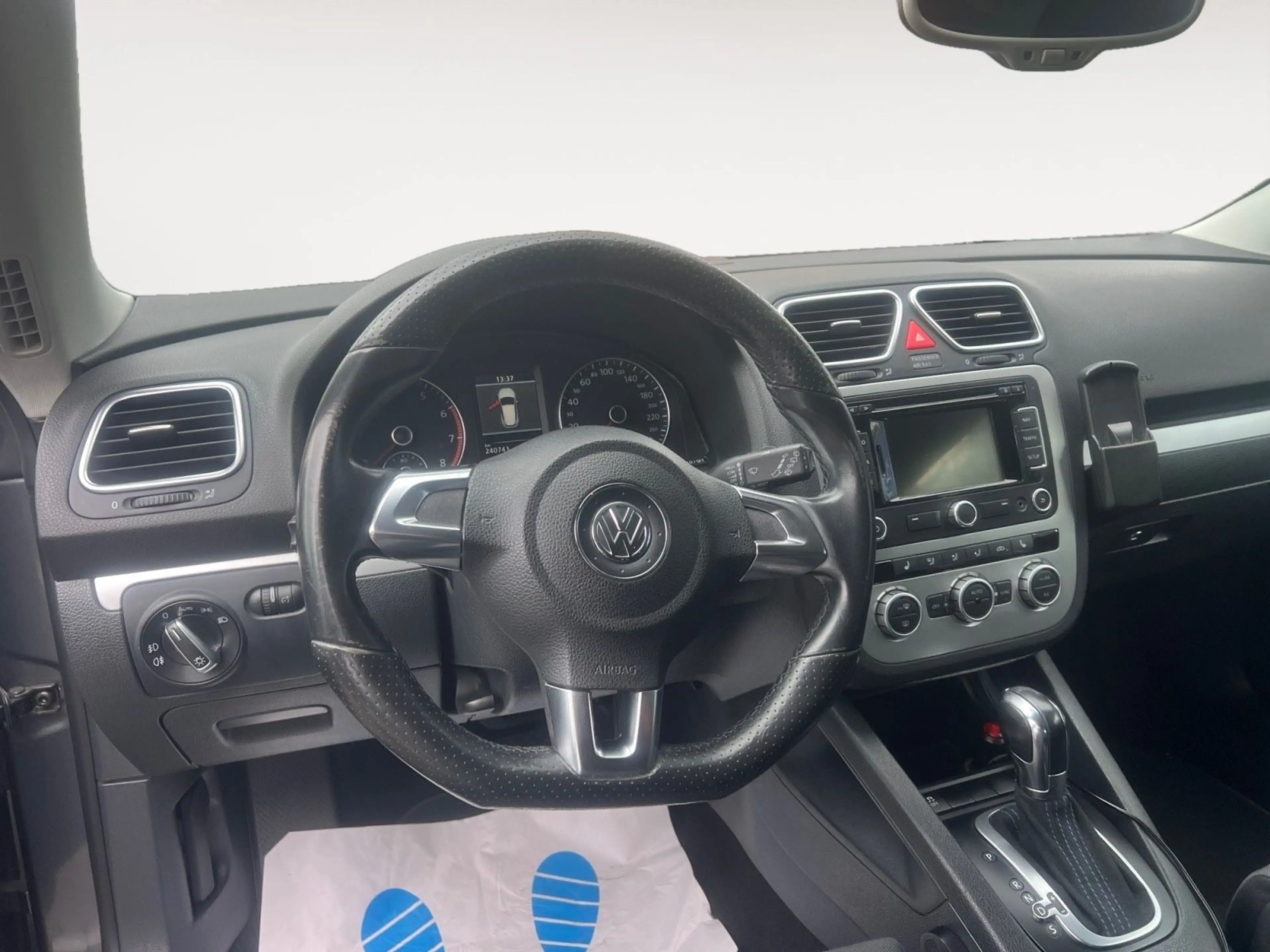 Volkswagen Scirocco *DSG*LMF*SHZ*KLIMA*NAV*PDC*Wie neu* — photo 14