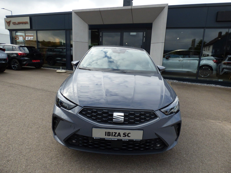 SEAT Ibiza 1.0 TSI Style KESSY NAVI ACC PDC — photo 12
