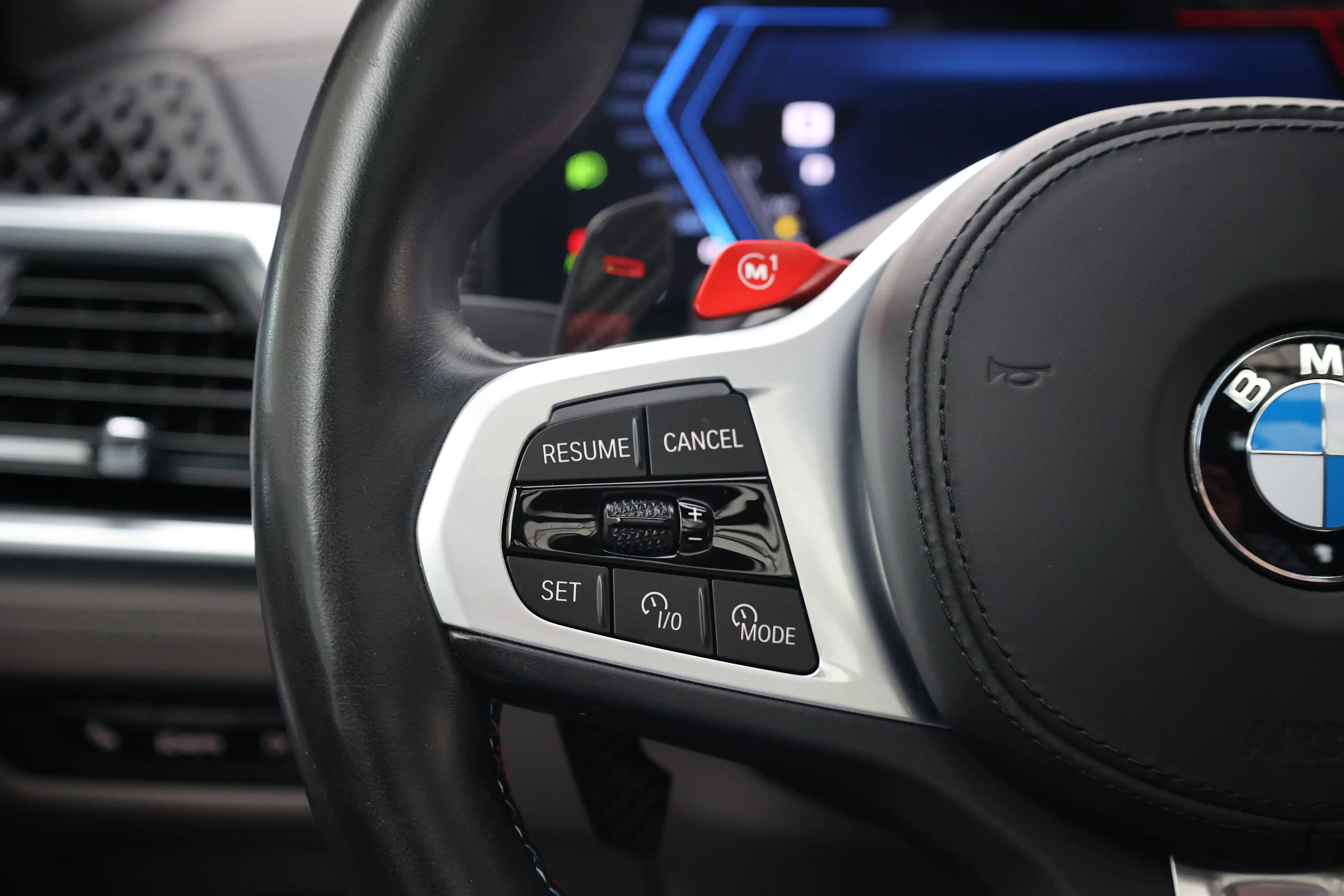 BMW X6 M Competition — photo 13