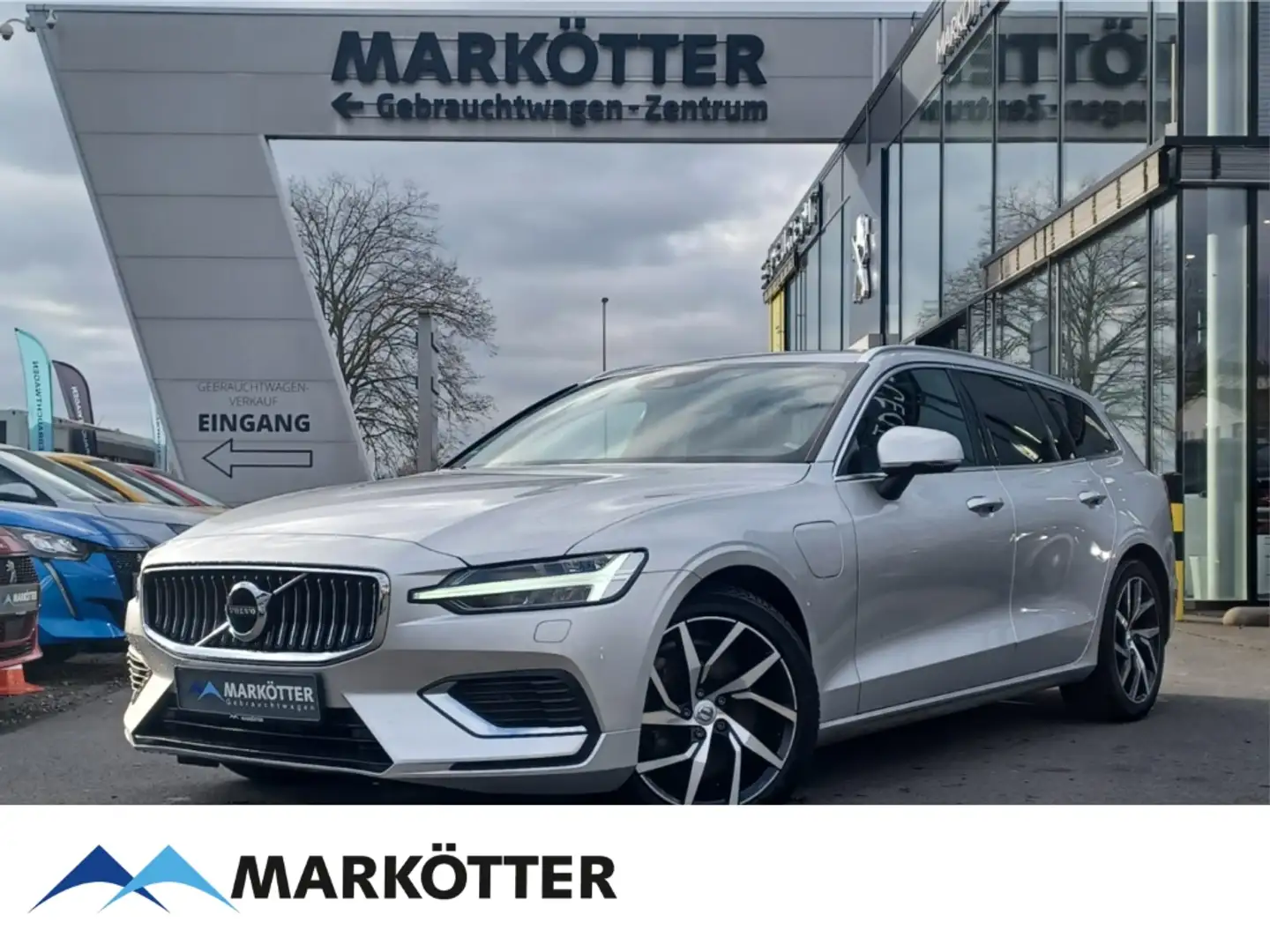 Volvo V60 T6 AWD Core Recharge PANO/ACC/CAM/SHZ/LHZ Argent - 1