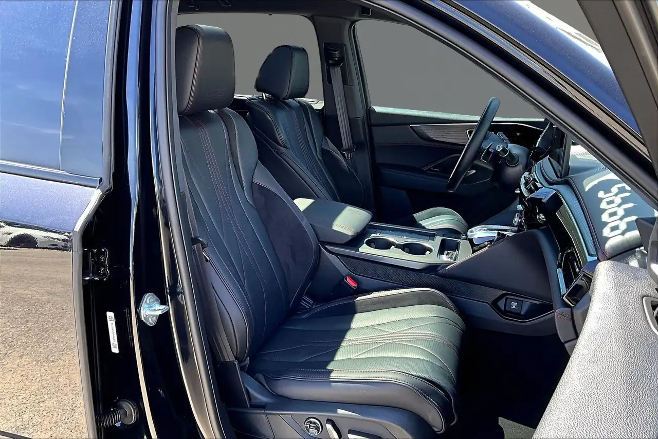 Acura MDX снимка Acura MDX