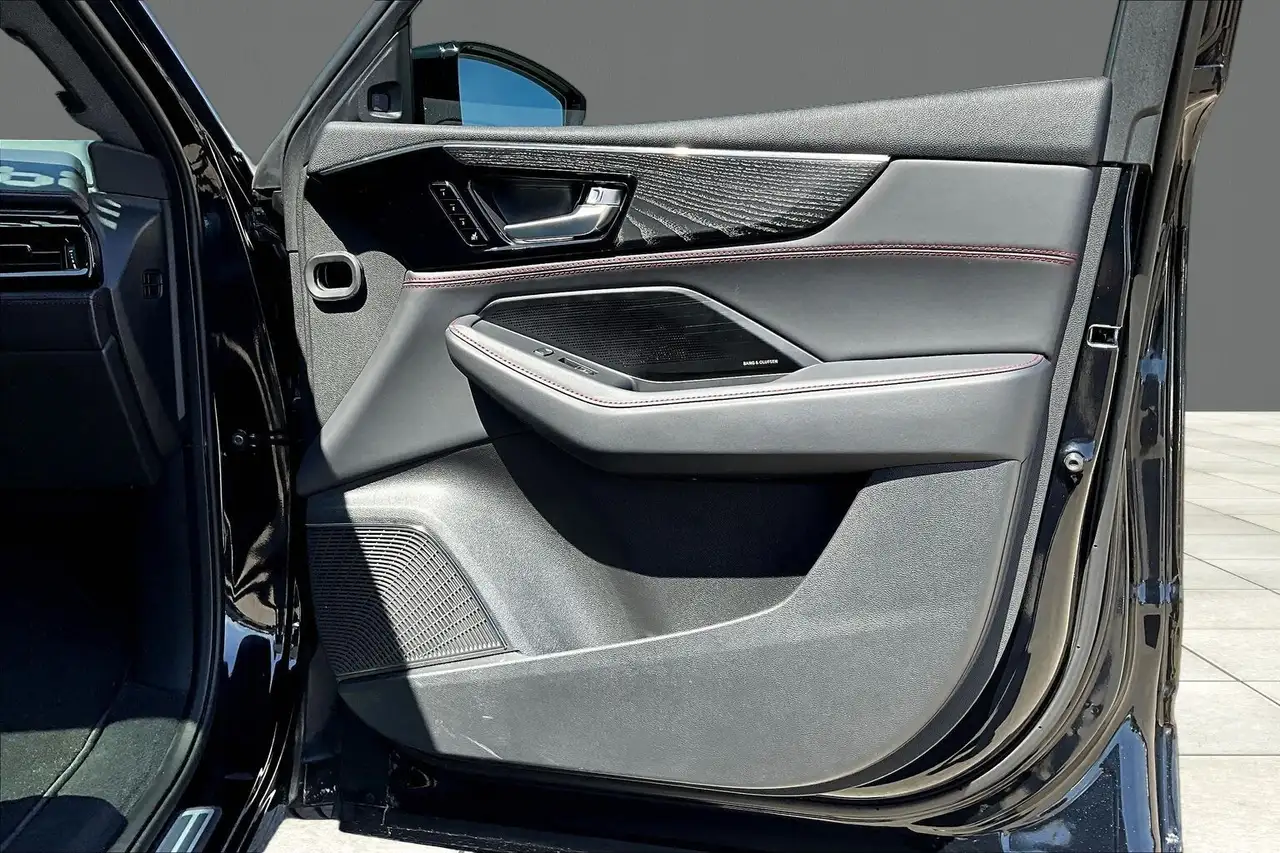 Acura MDX снимка Acura MDX